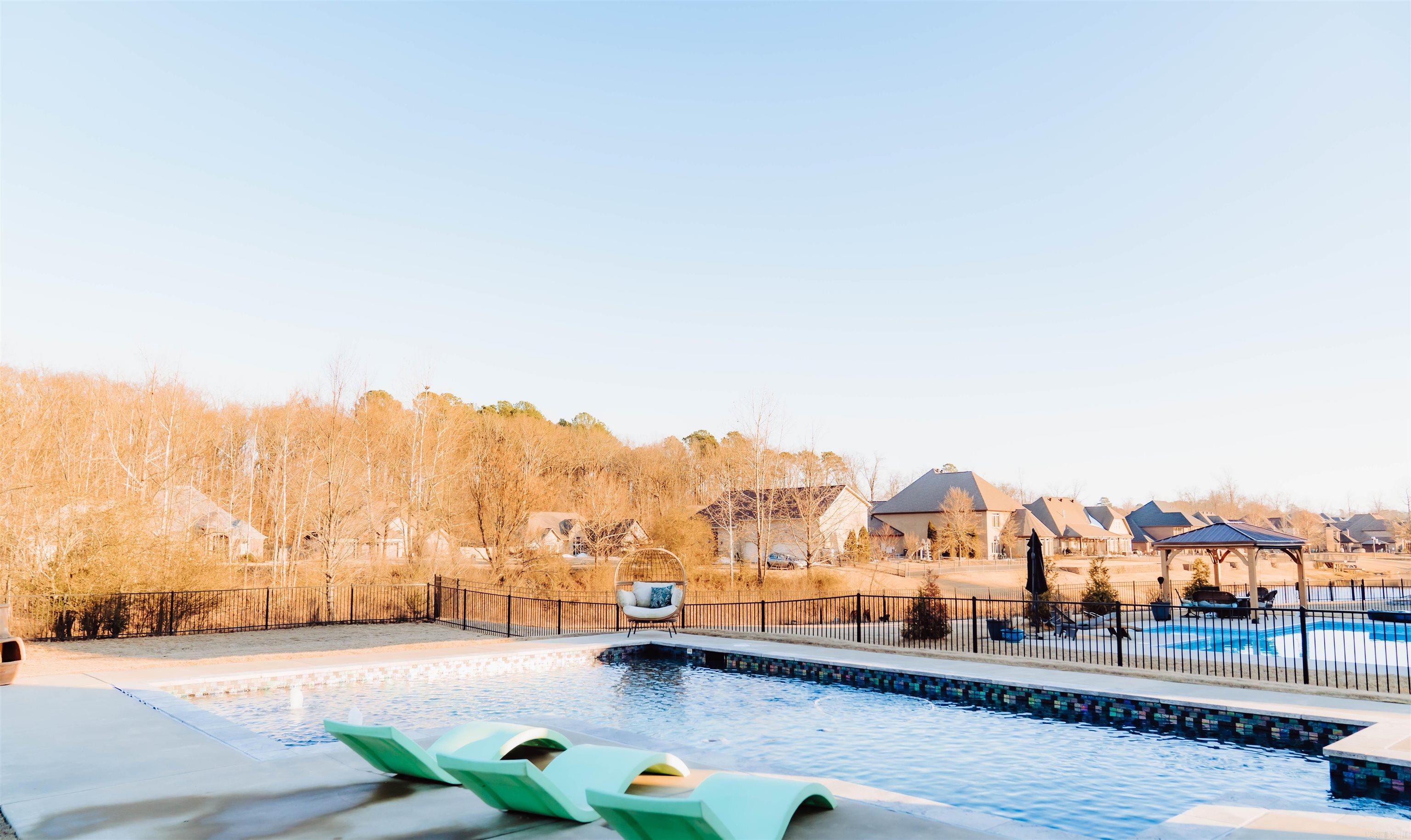 HURRICANE LAKE EST - Residential