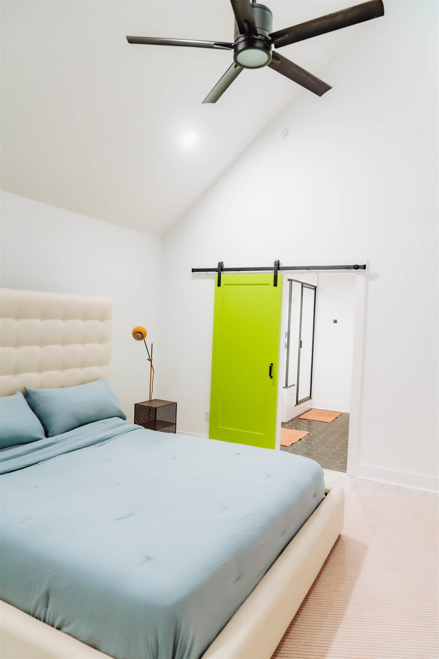 HURRICANE LAKE EST - Residential