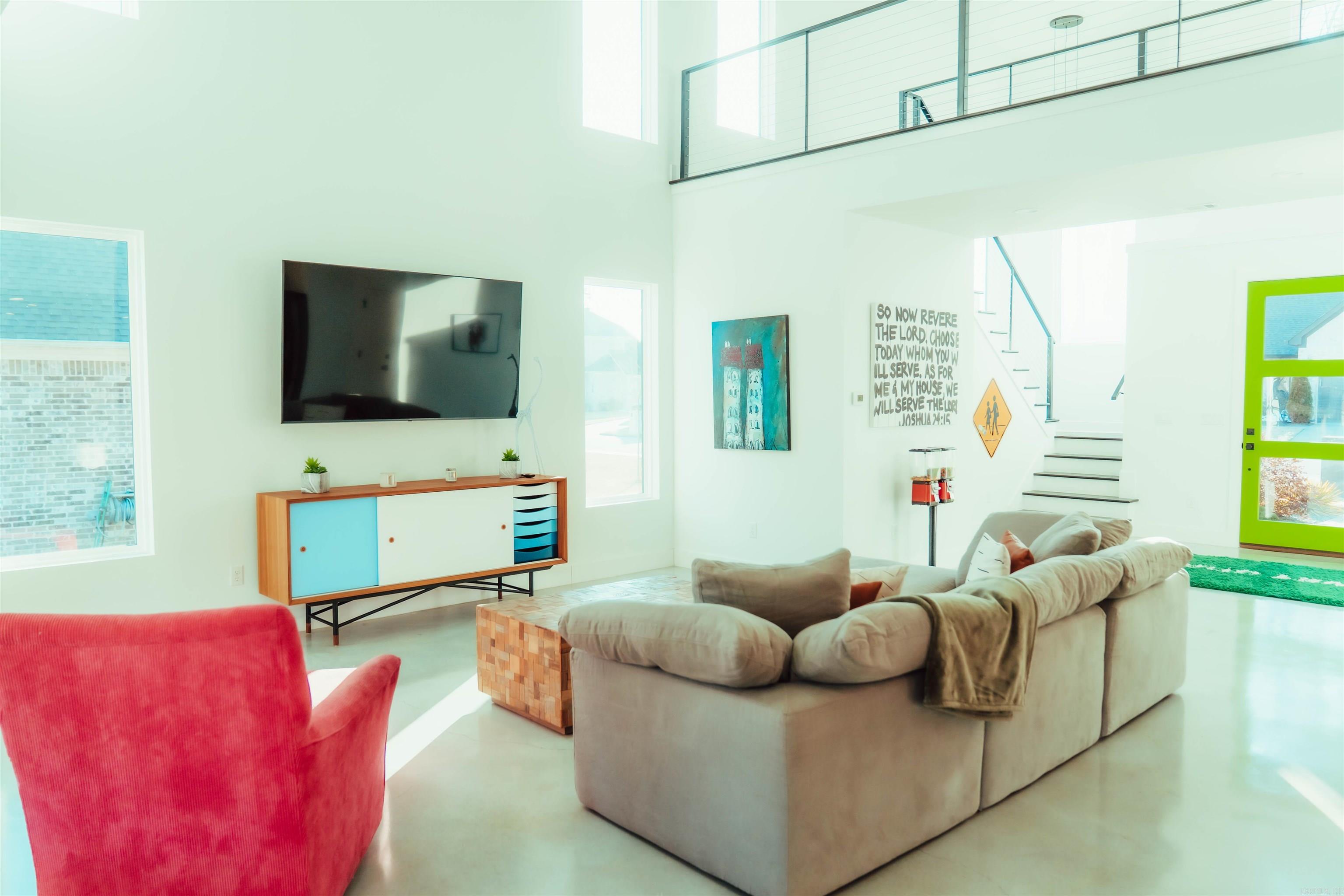 HURRICANE LAKE EST - Residential