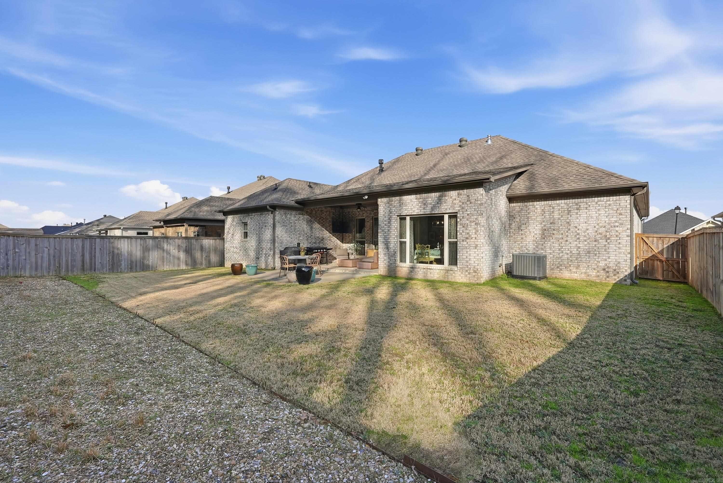 ROBYNMAR - Residential