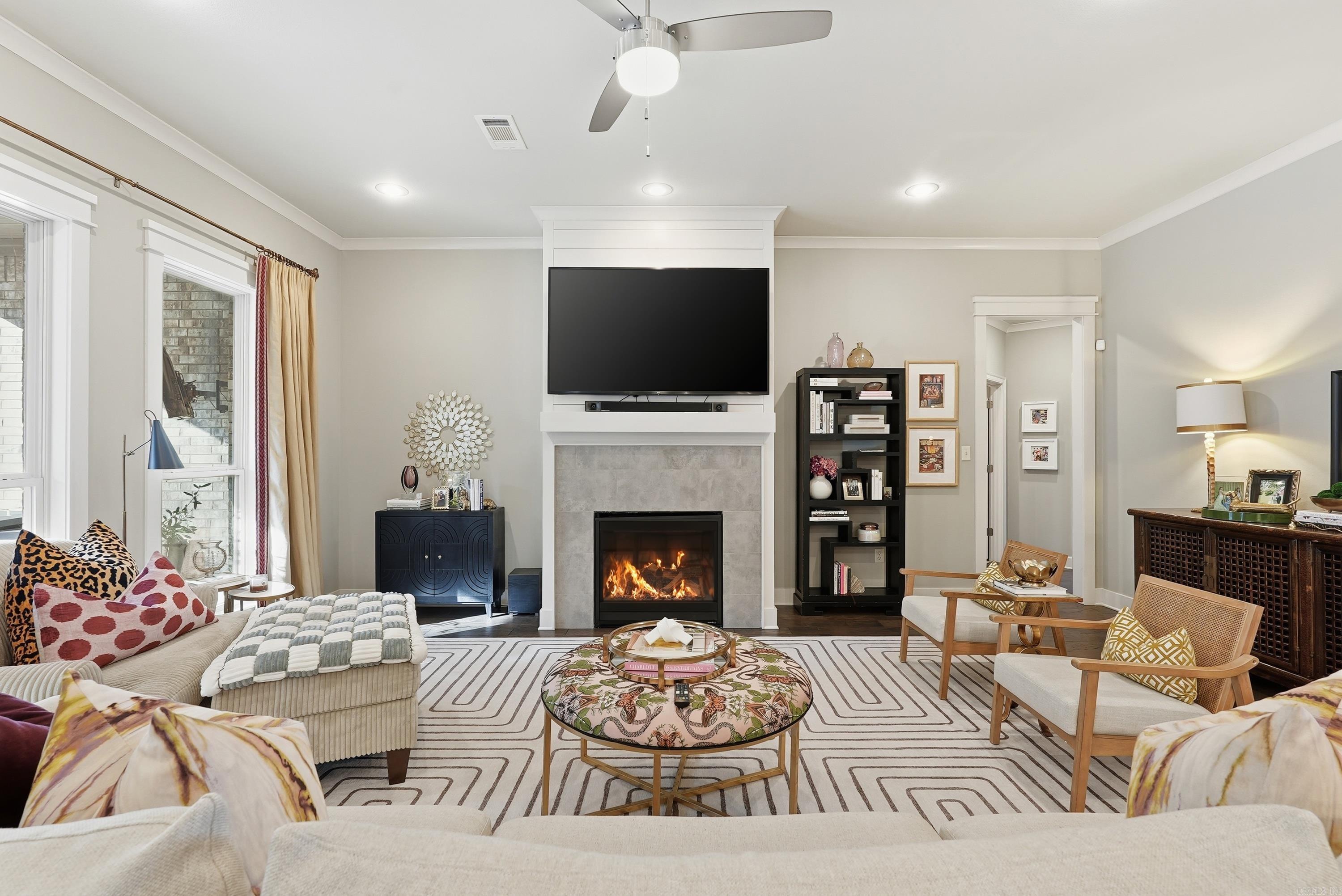 ROBYNMAR - Residential