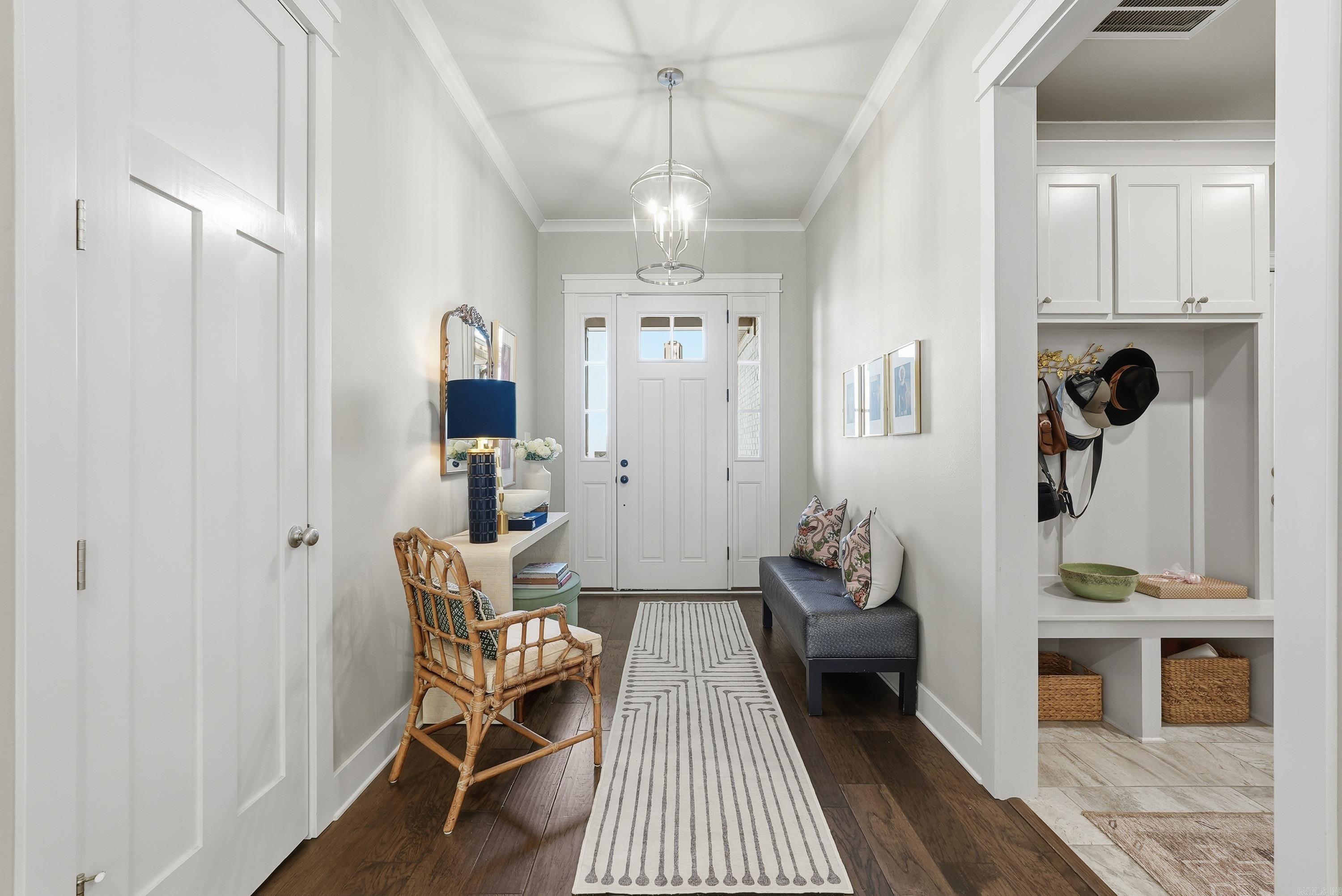 ROBYNMAR - Residential