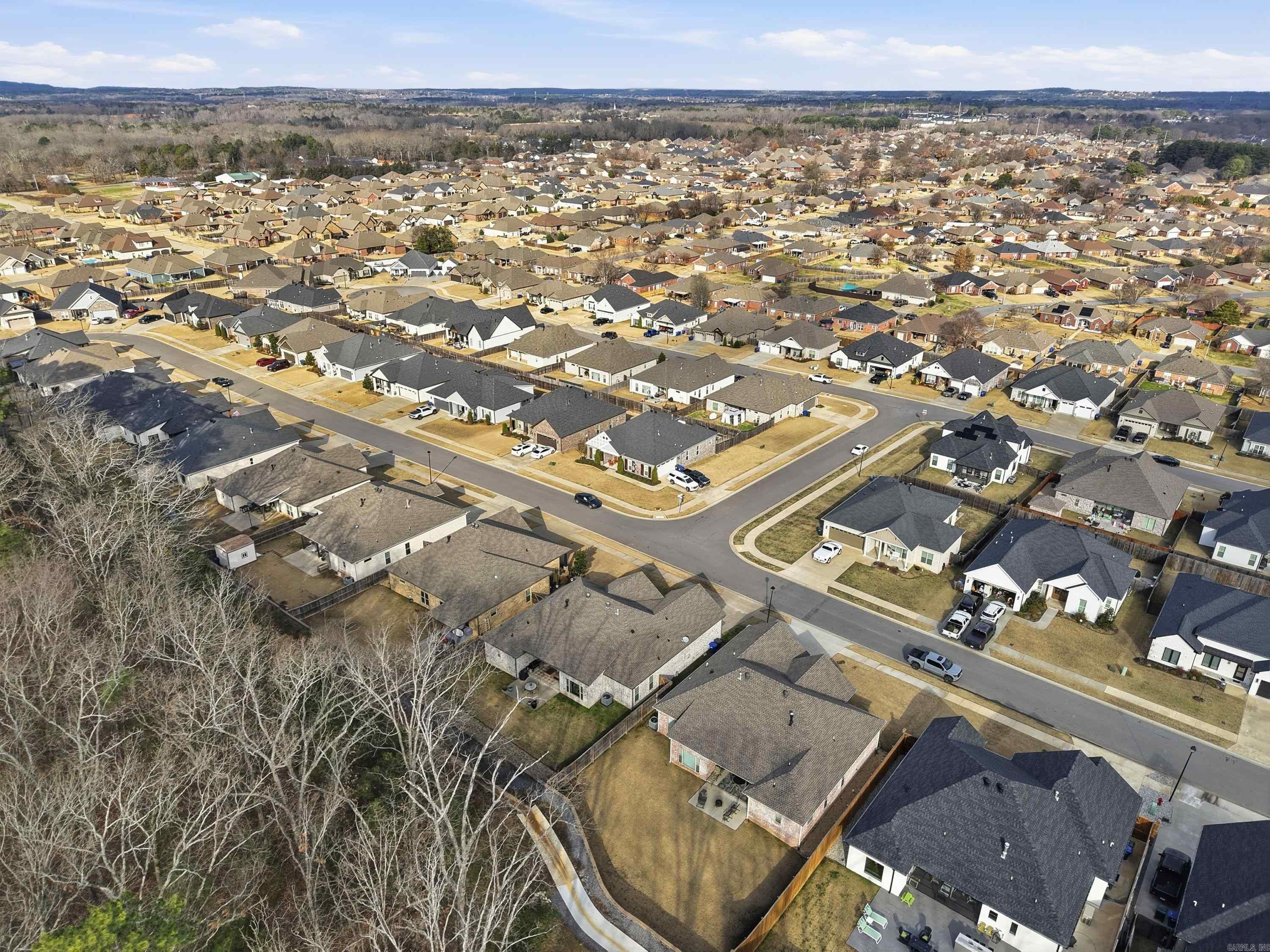 ROBYNMAR - Residential