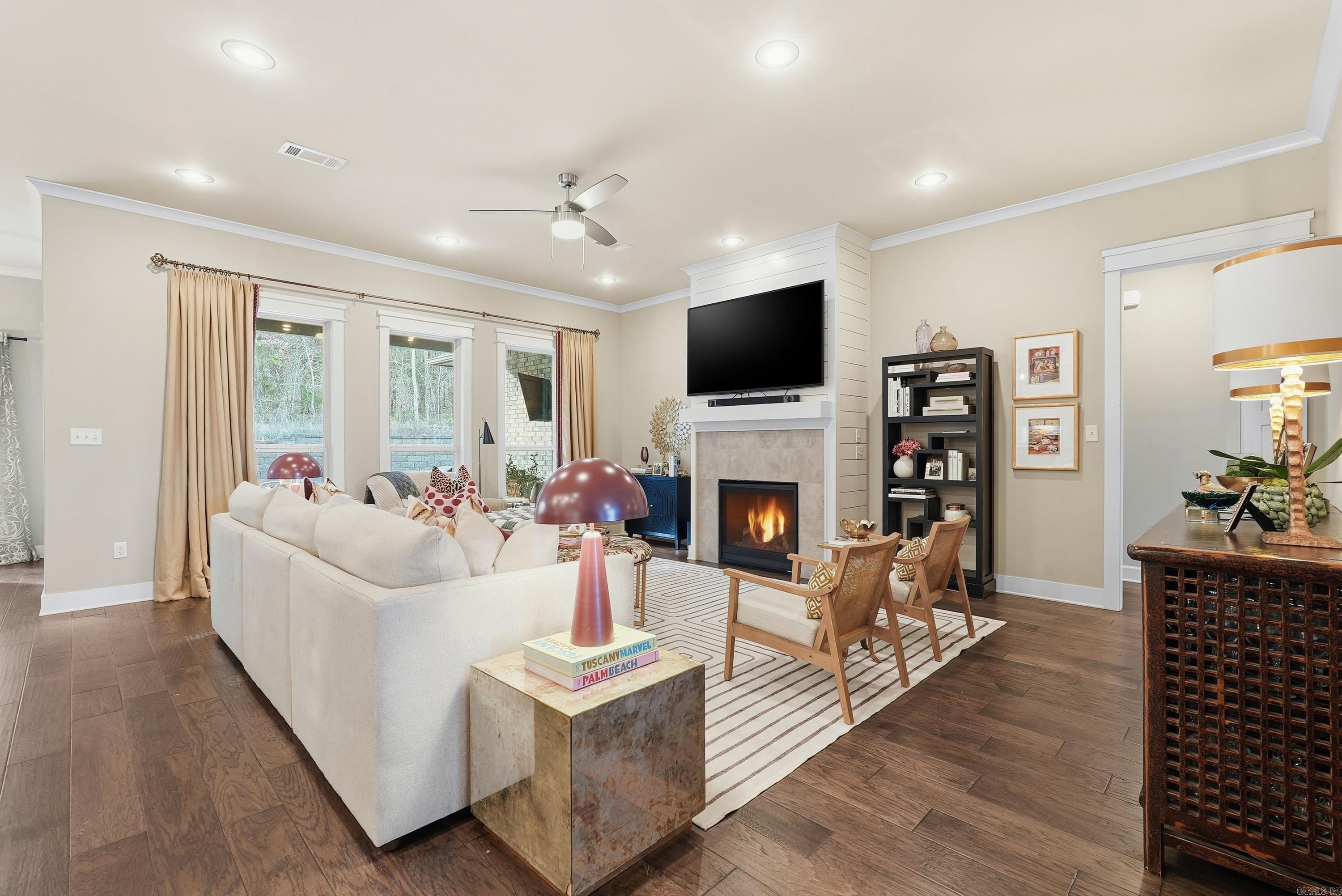 ROBYNMAR - Residential