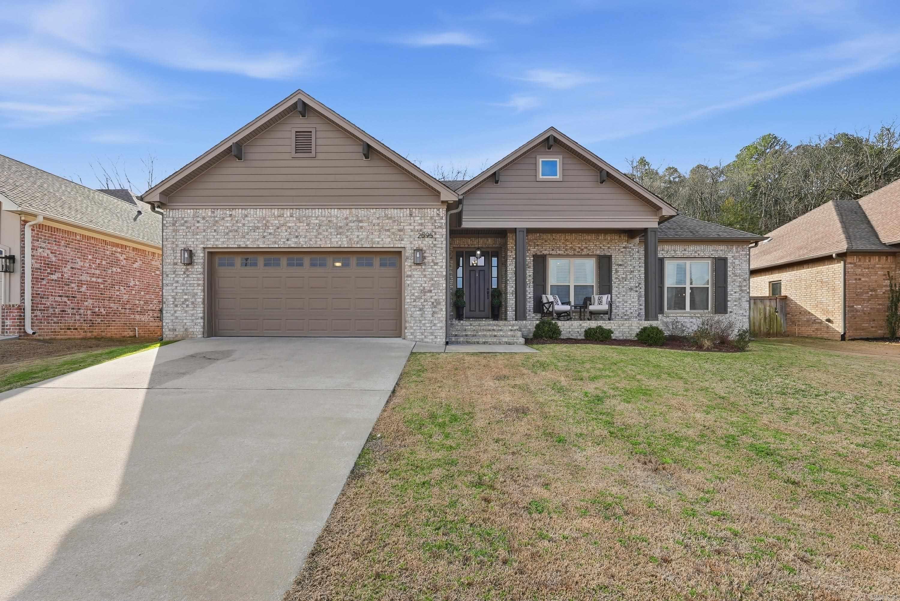 ROBYNMAR - Residential