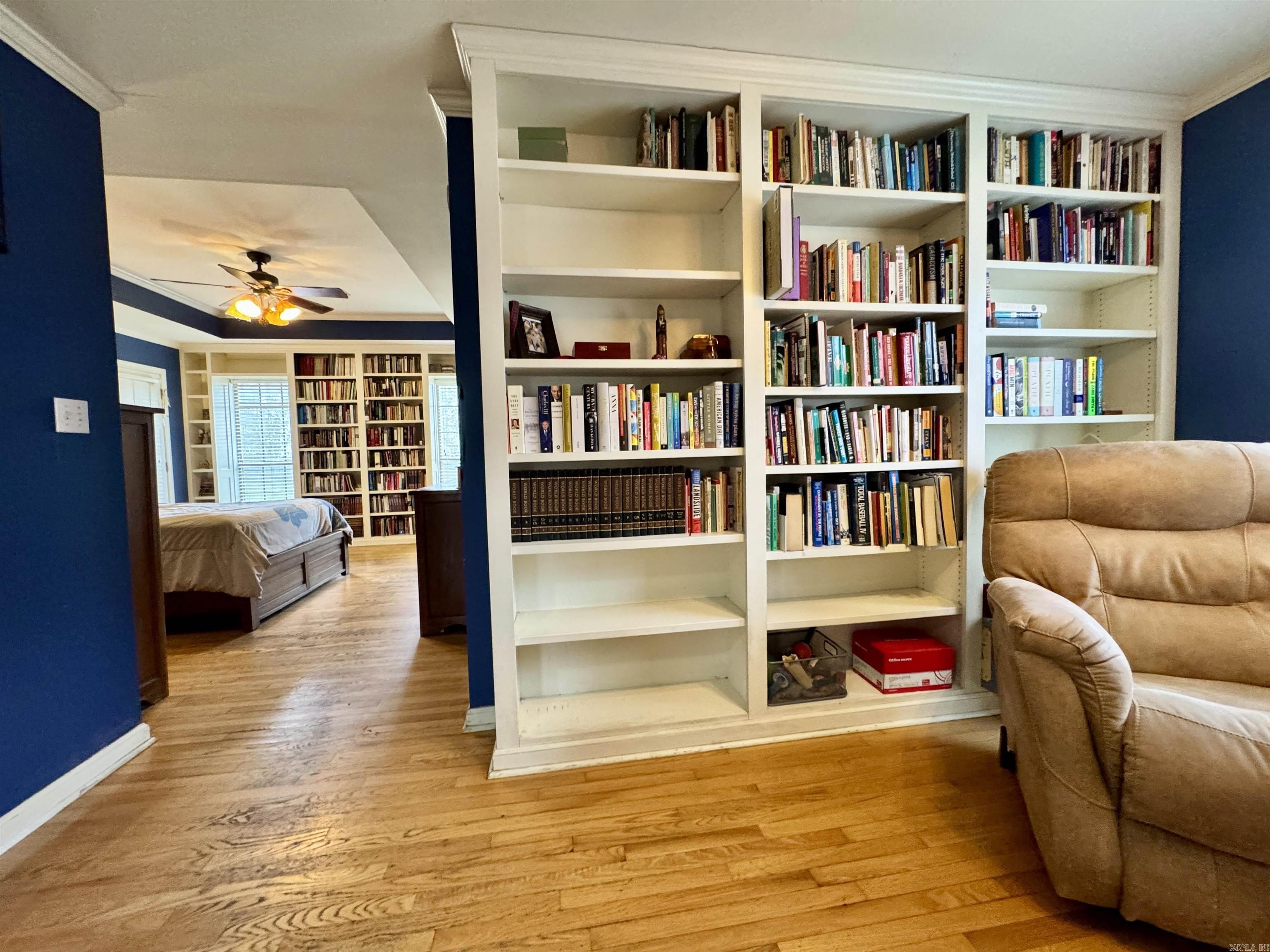 COUNTRY GARDEN ESTATE - Residential