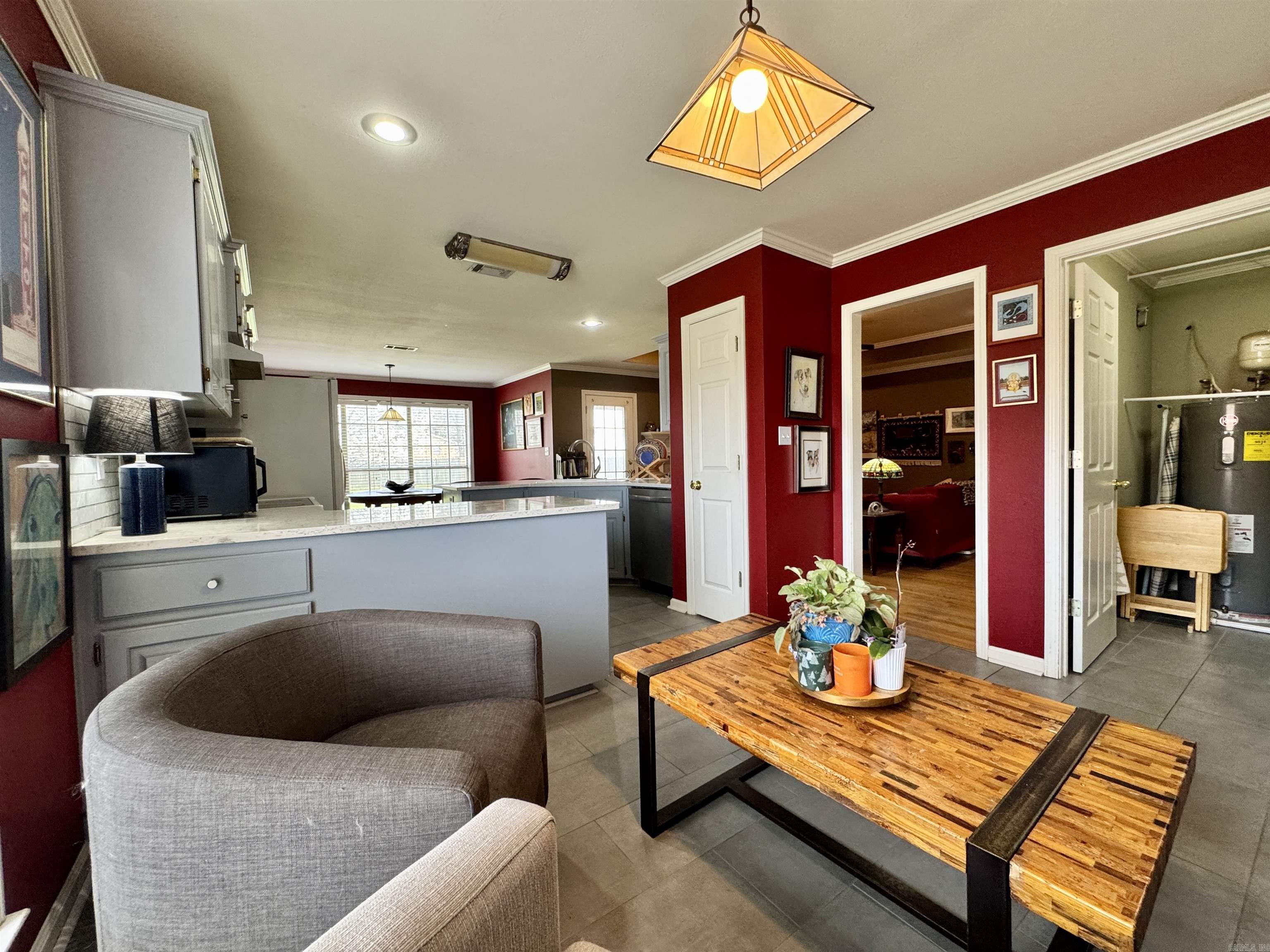 COUNTRY GARDEN ESTATE - Residential