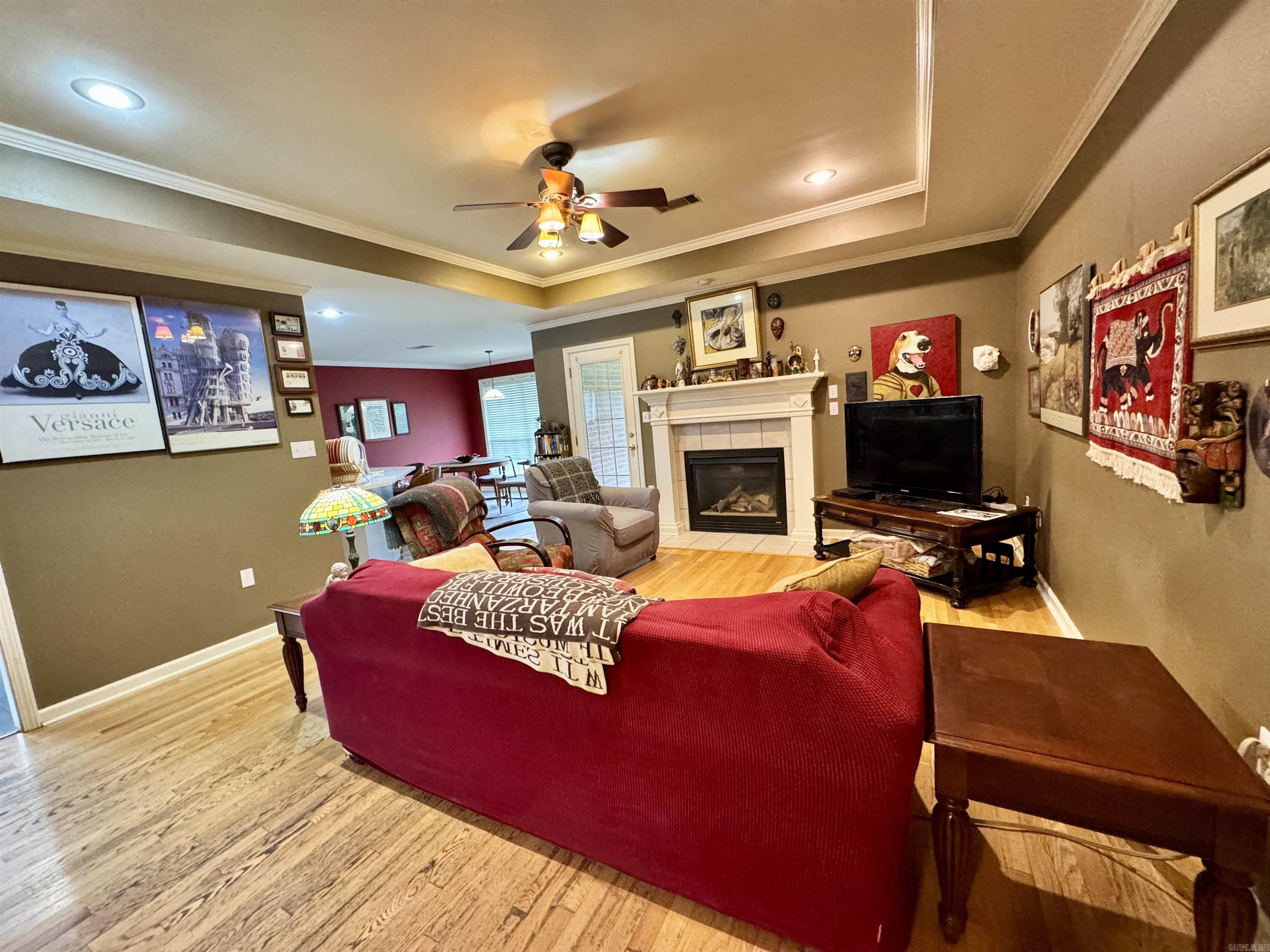 COUNTRY GARDEN ESTATE - Residential