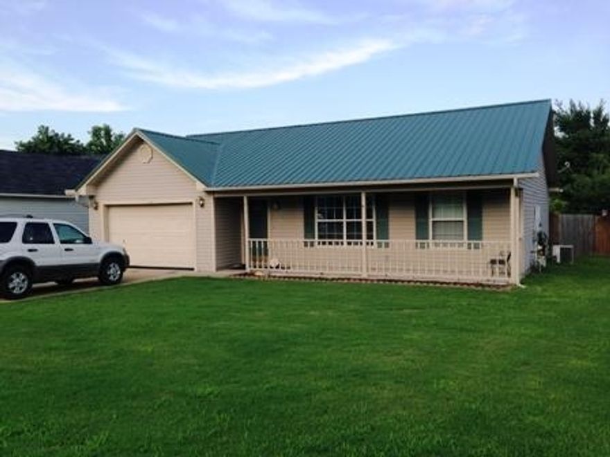 Great house in the Bryant, Arkansas. Nice front porch, cathedral celling in LR, huge kitchen with pantry, walk in closets, tile and hard wood floors, spacious laundry room,  privacy fence in back yard with a garden shop. Backs up to green space. Ready to move in, come take a look today.