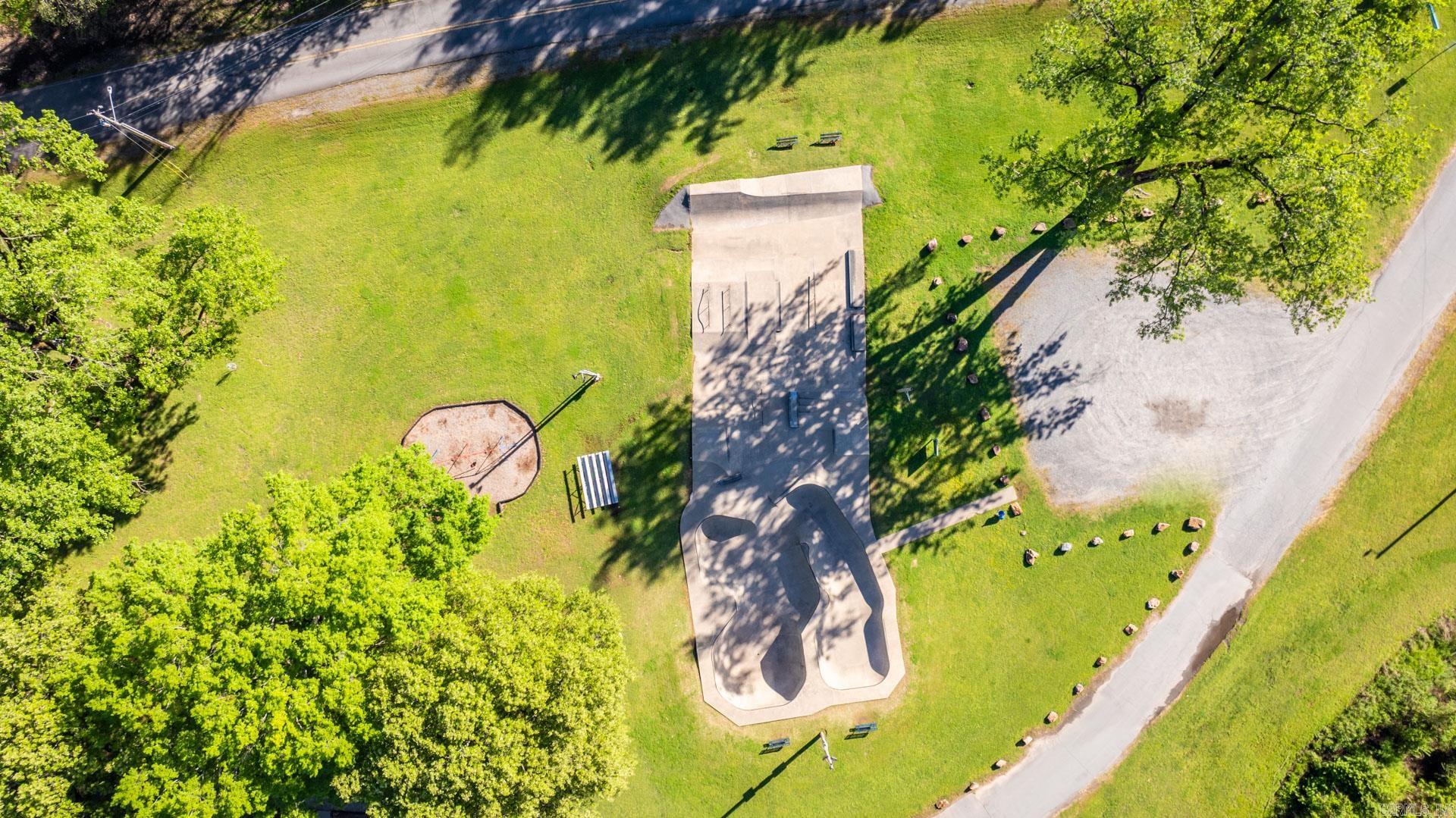 Metes & Bounds - Land