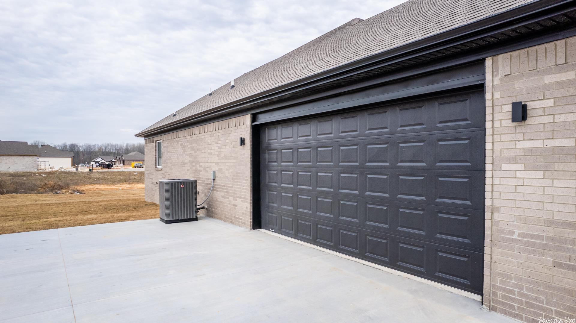 MOUNT TABOR ESTATES - Residential