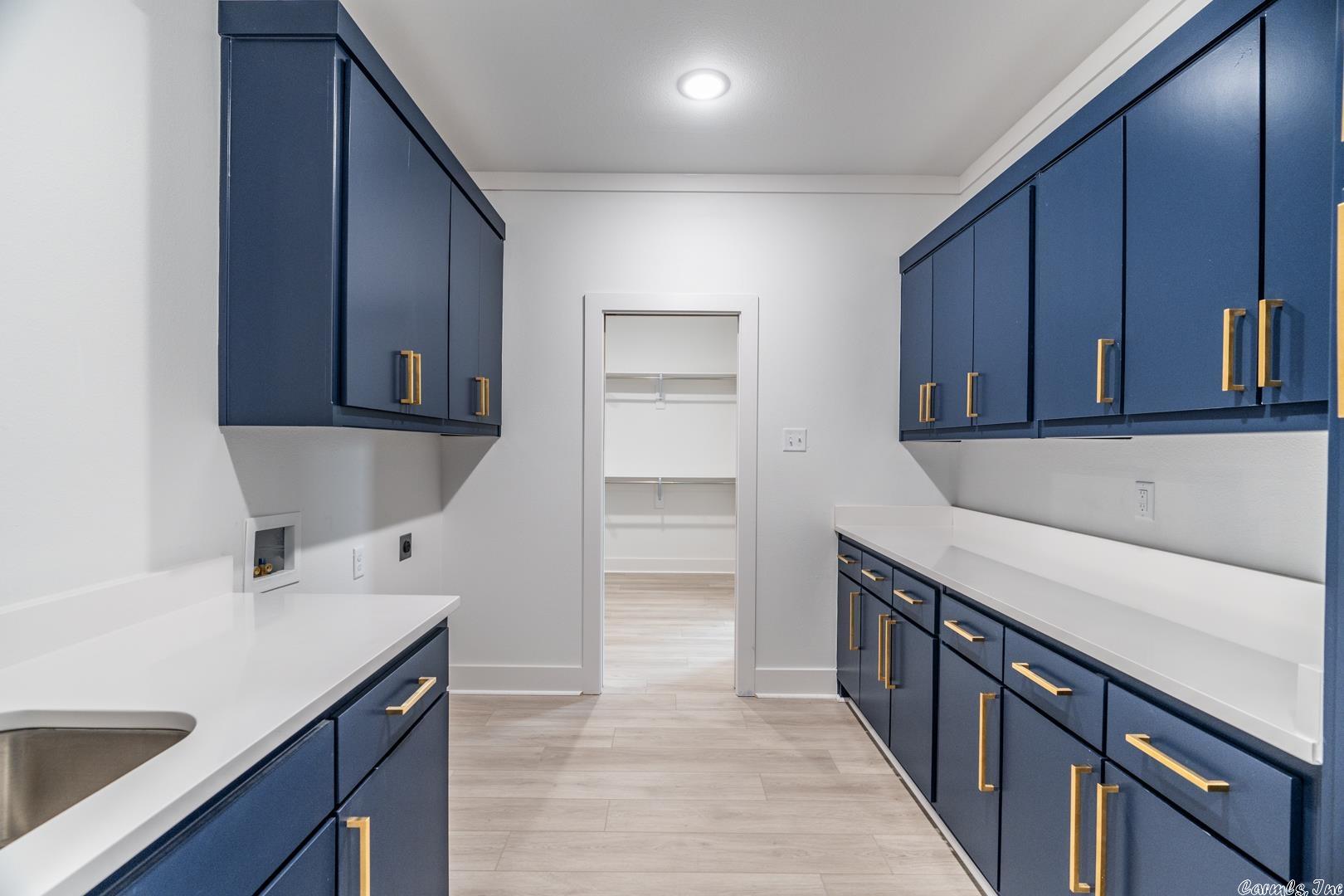 MOUNT TABOR ESTATES - Residential