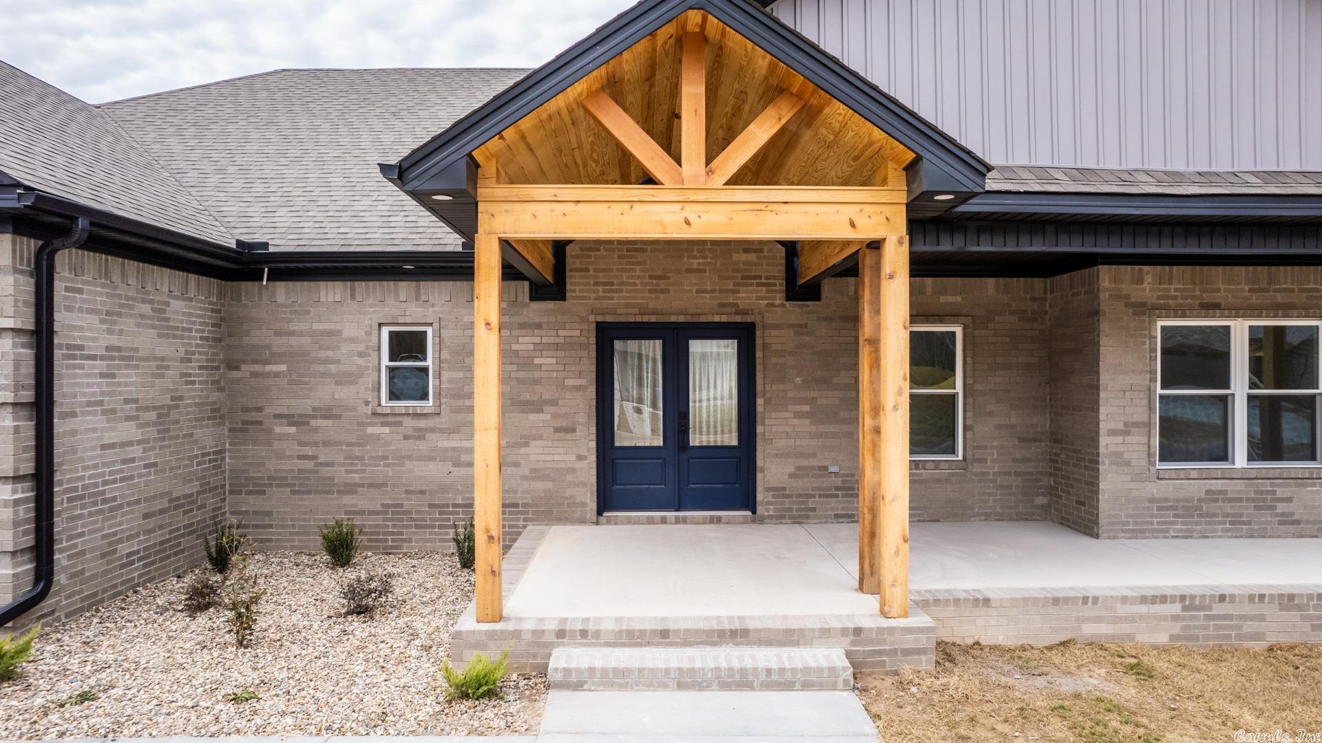 MOUNT TABOR ESTATES - Residential