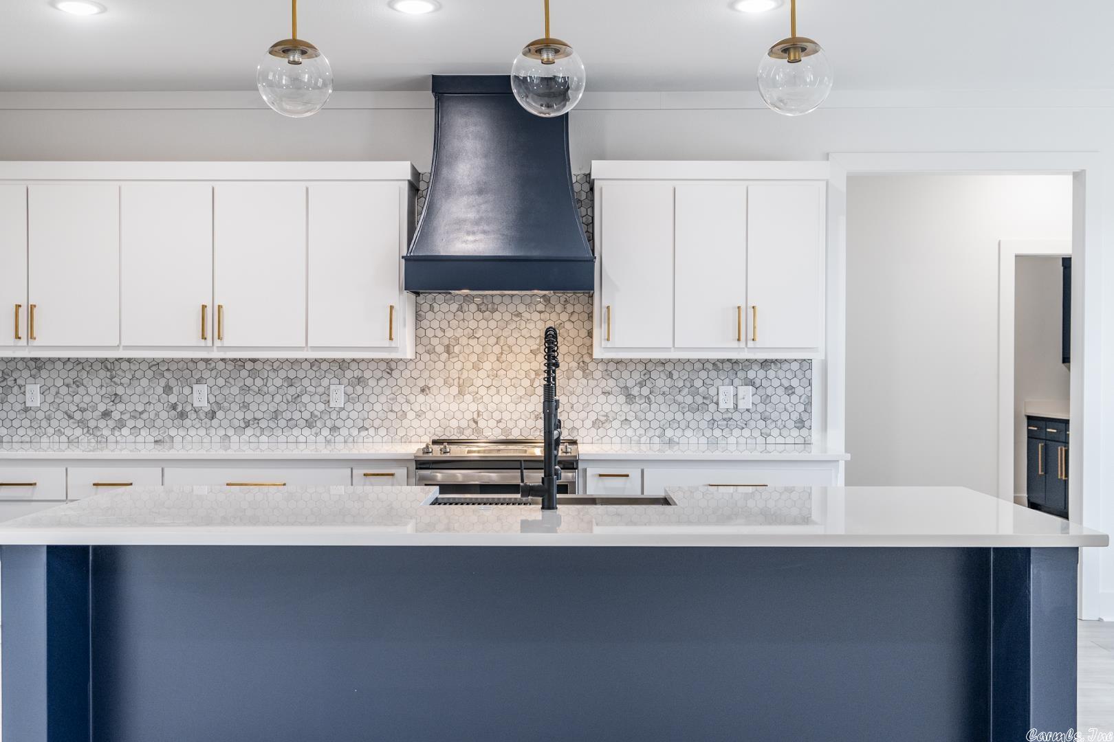 MOUNT TABOR ESTATES - Residential