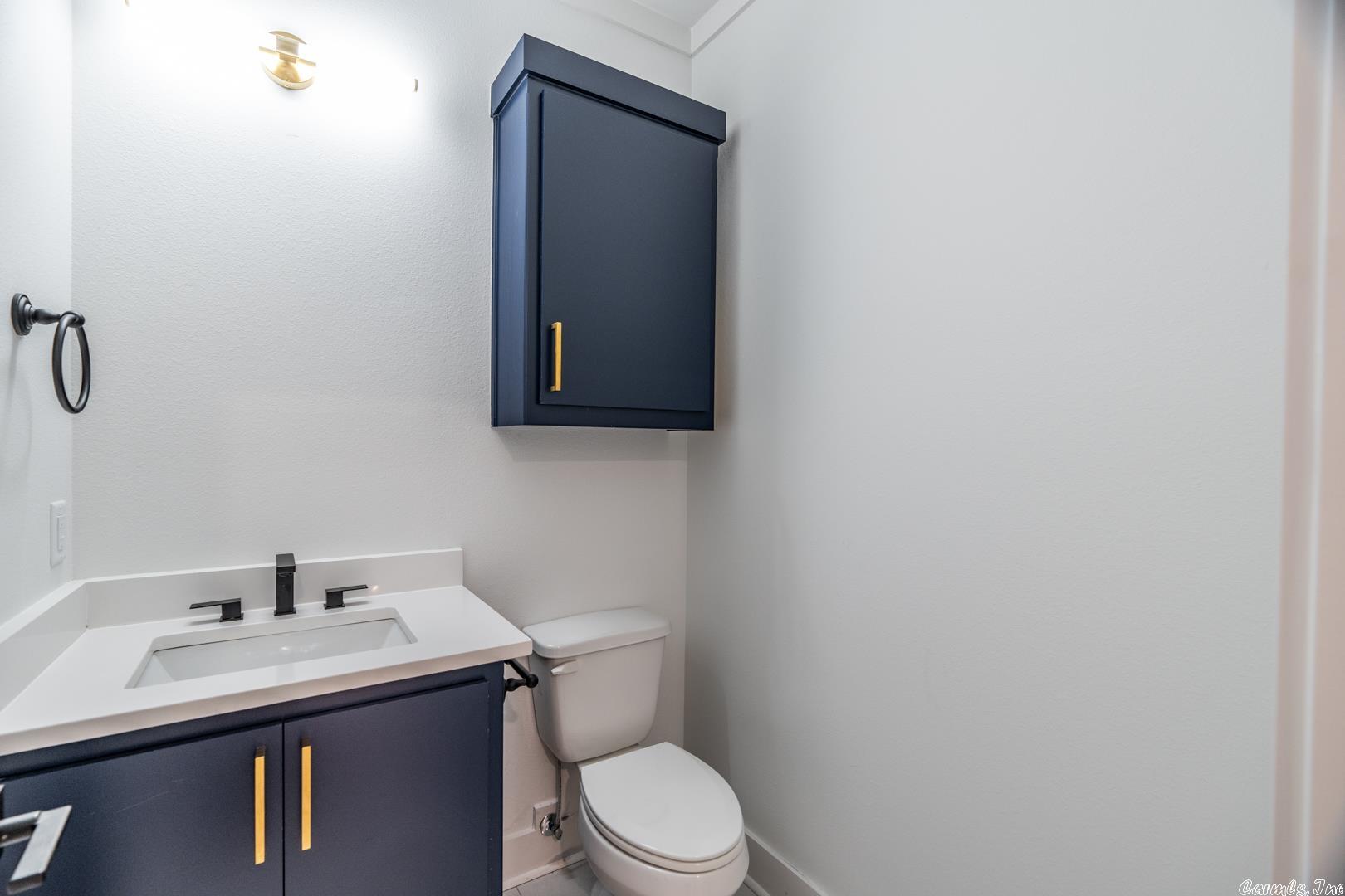 MOUNT TABOR ESTATES - Residential