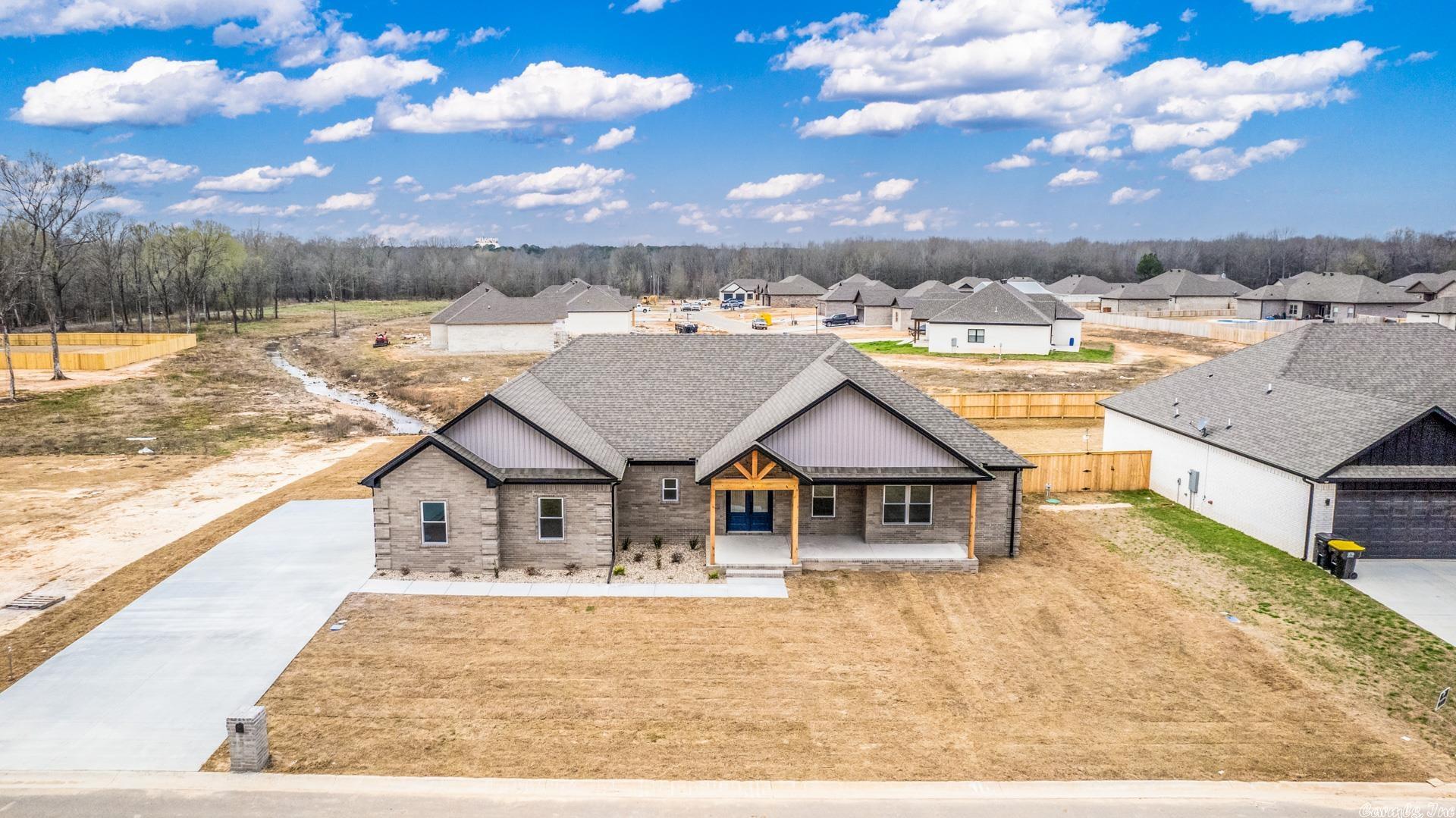 MOUNT TABOR ESTATES - Residential