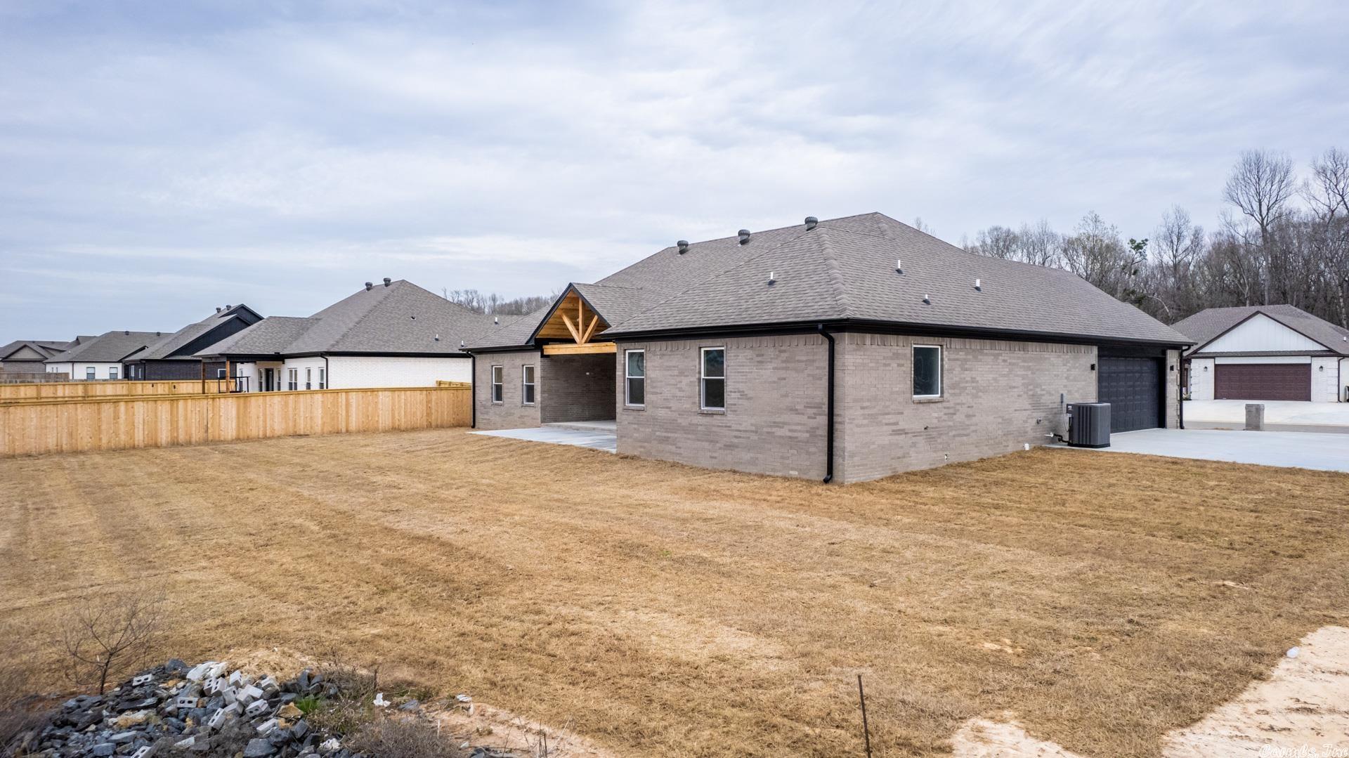 MOUNT TABOR ESTATES - Residential