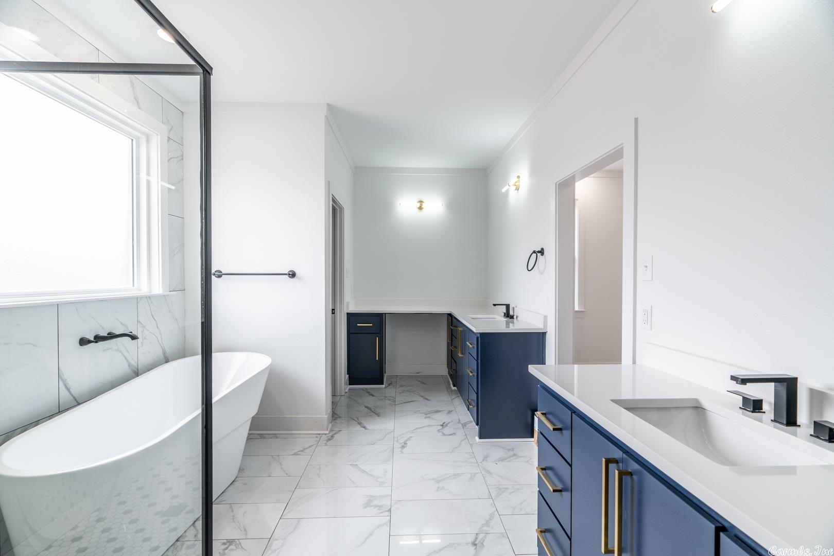 MOUNT TABOR ESTATES - Residential