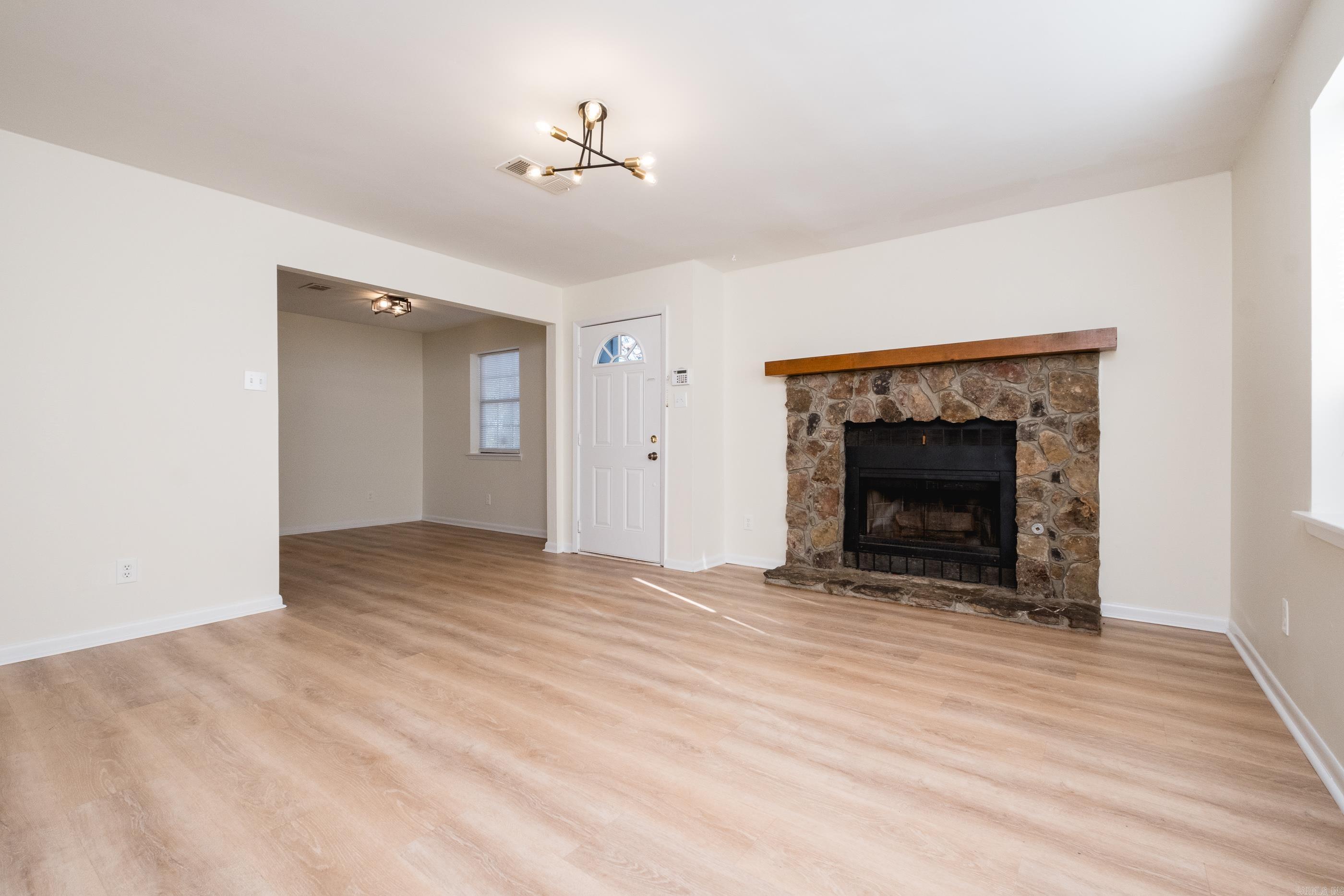 GIBRALTER HGTS - Residential