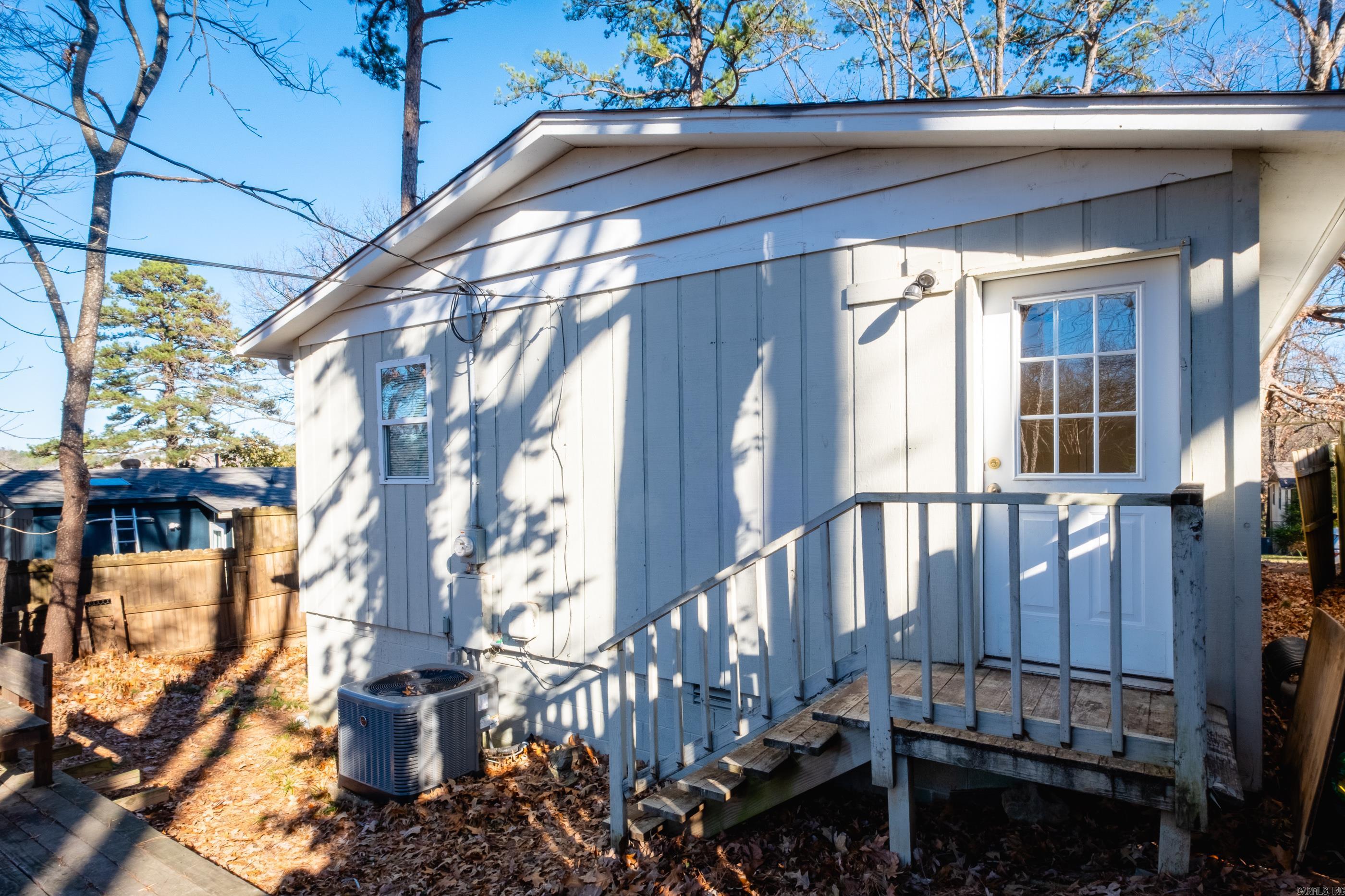 GIBRALTER HGTS - Residential