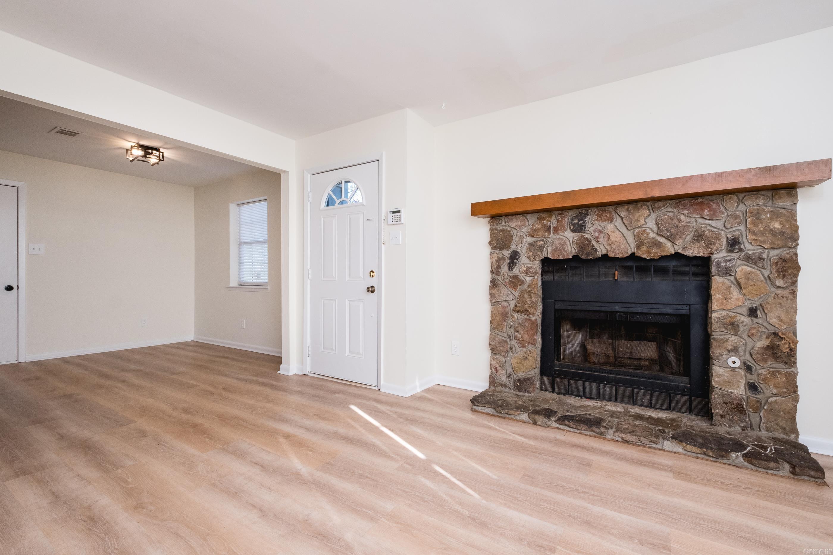 GIBRALTER HGTS - Residential