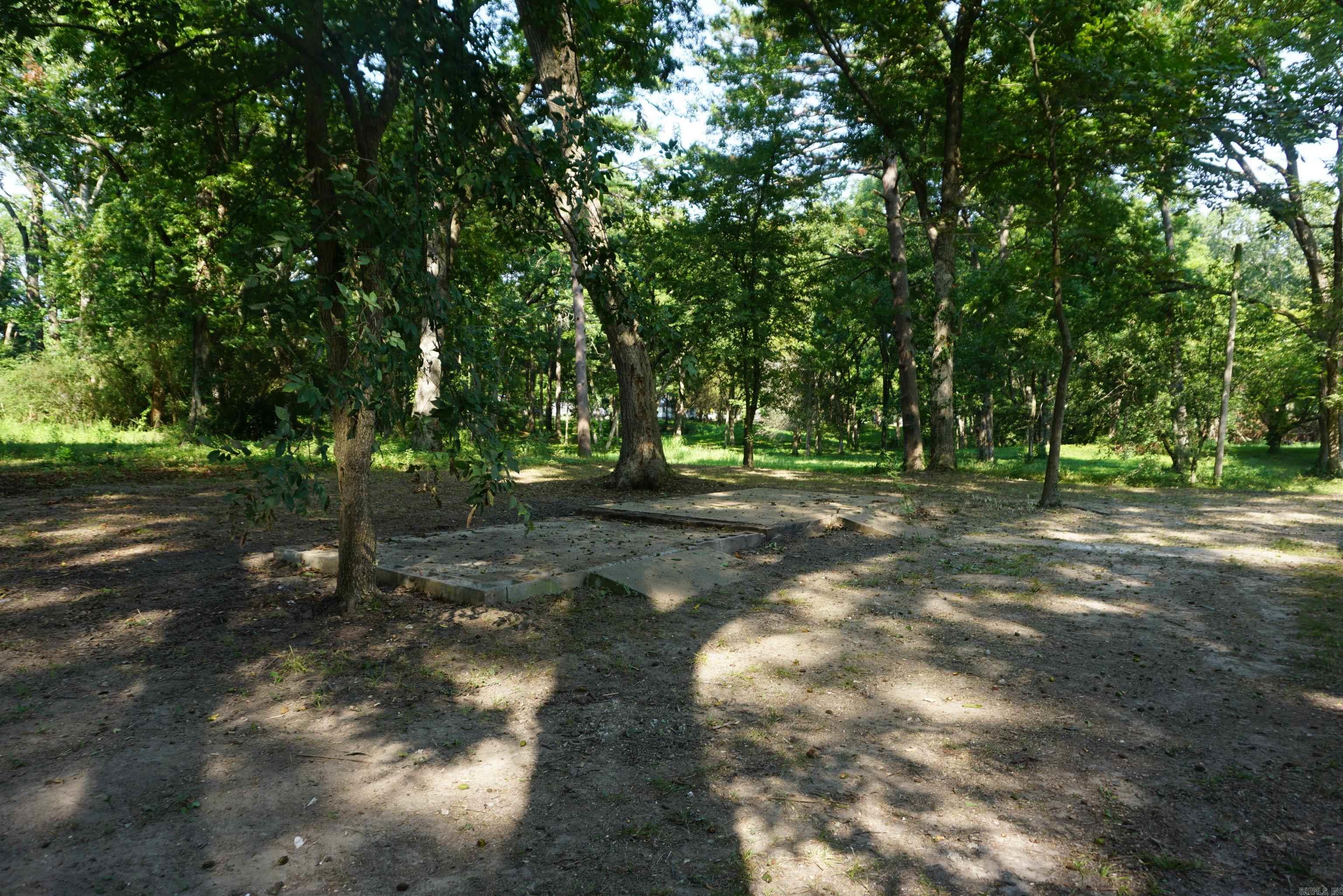 ACREAGE LOTS - Residential