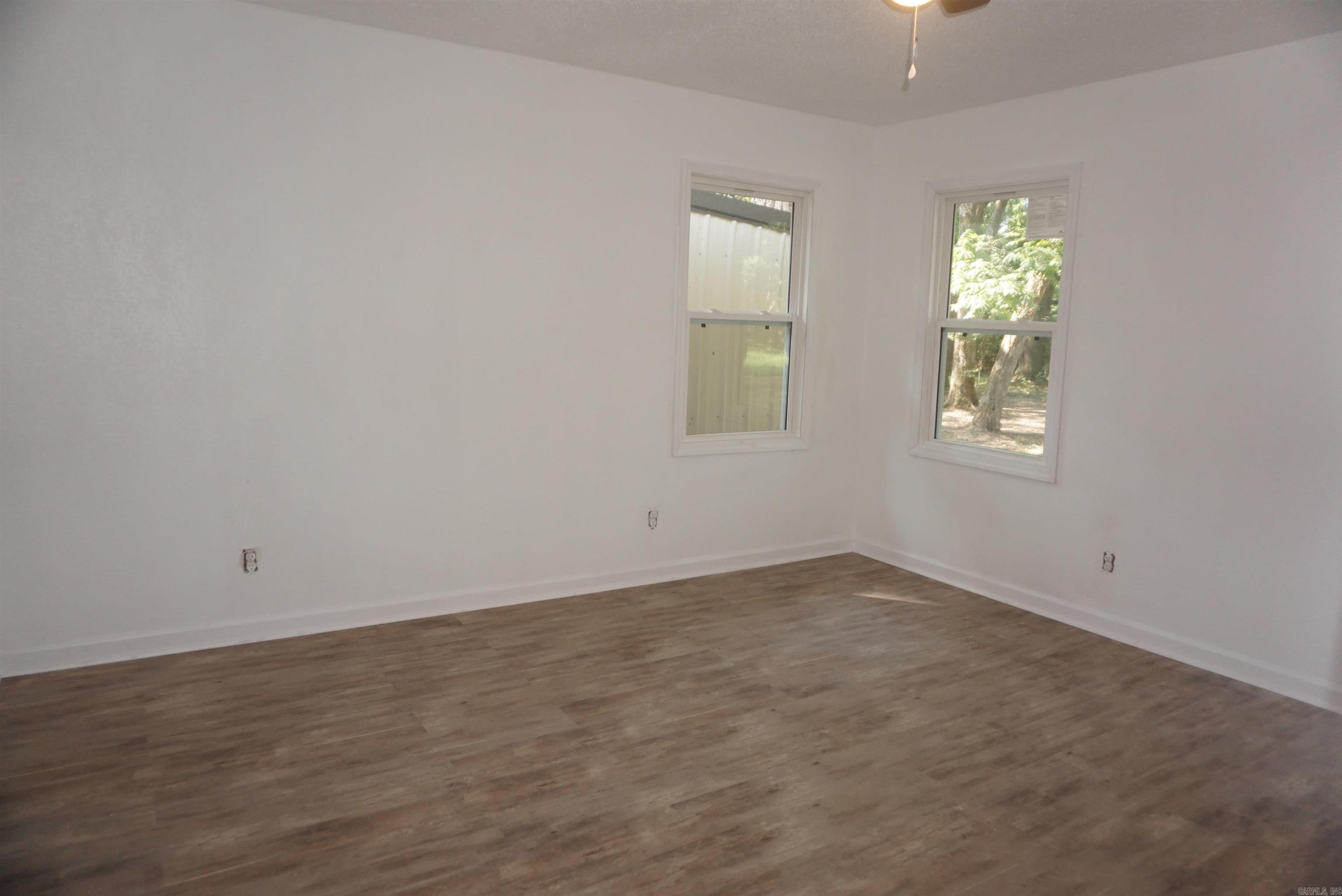 ACREAGE LOTS - Residential