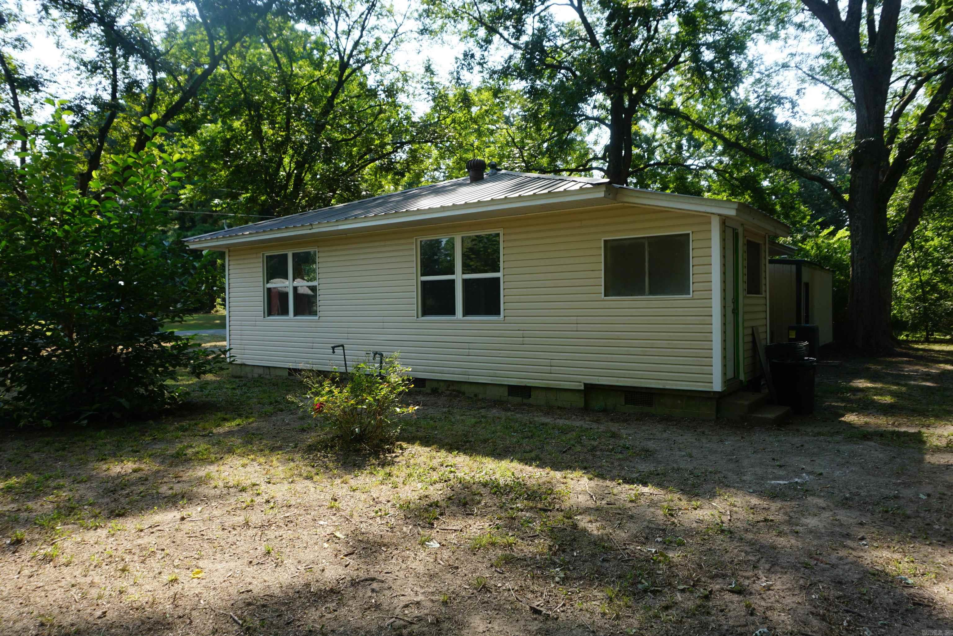 ACREAGE LOTS - Residential