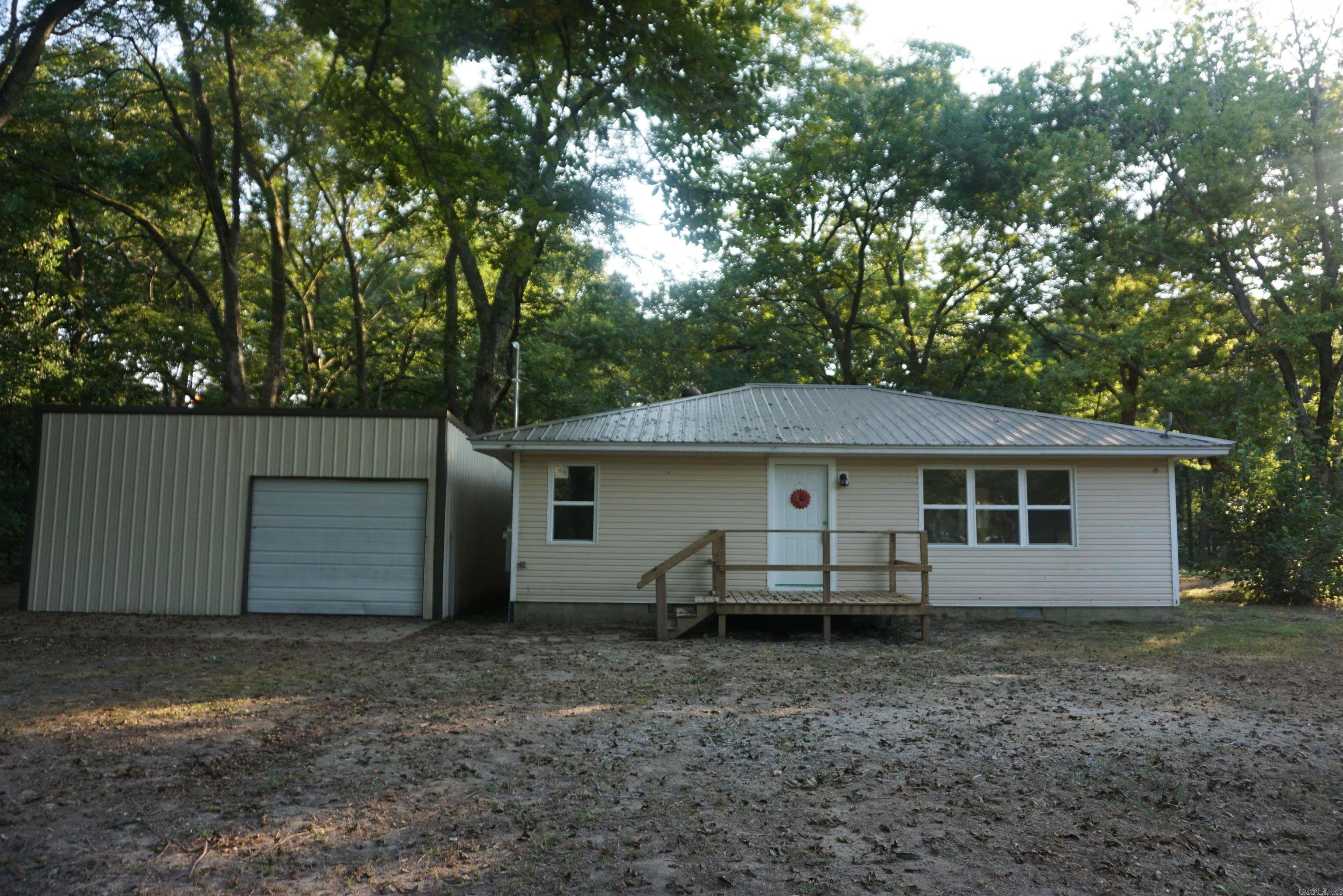 ACREAGE LOTS - Residential