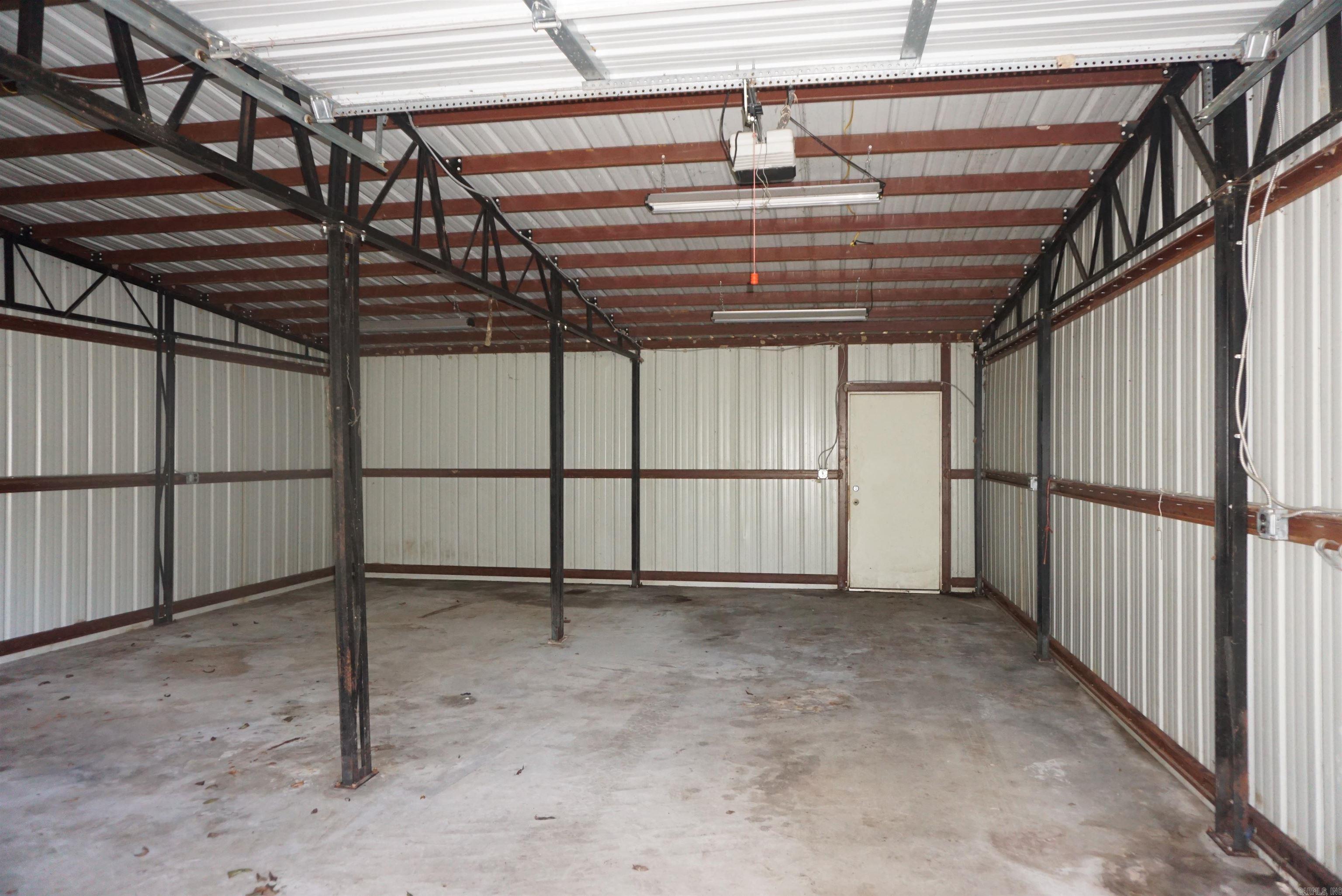 ACREAGE LOTS - Residential