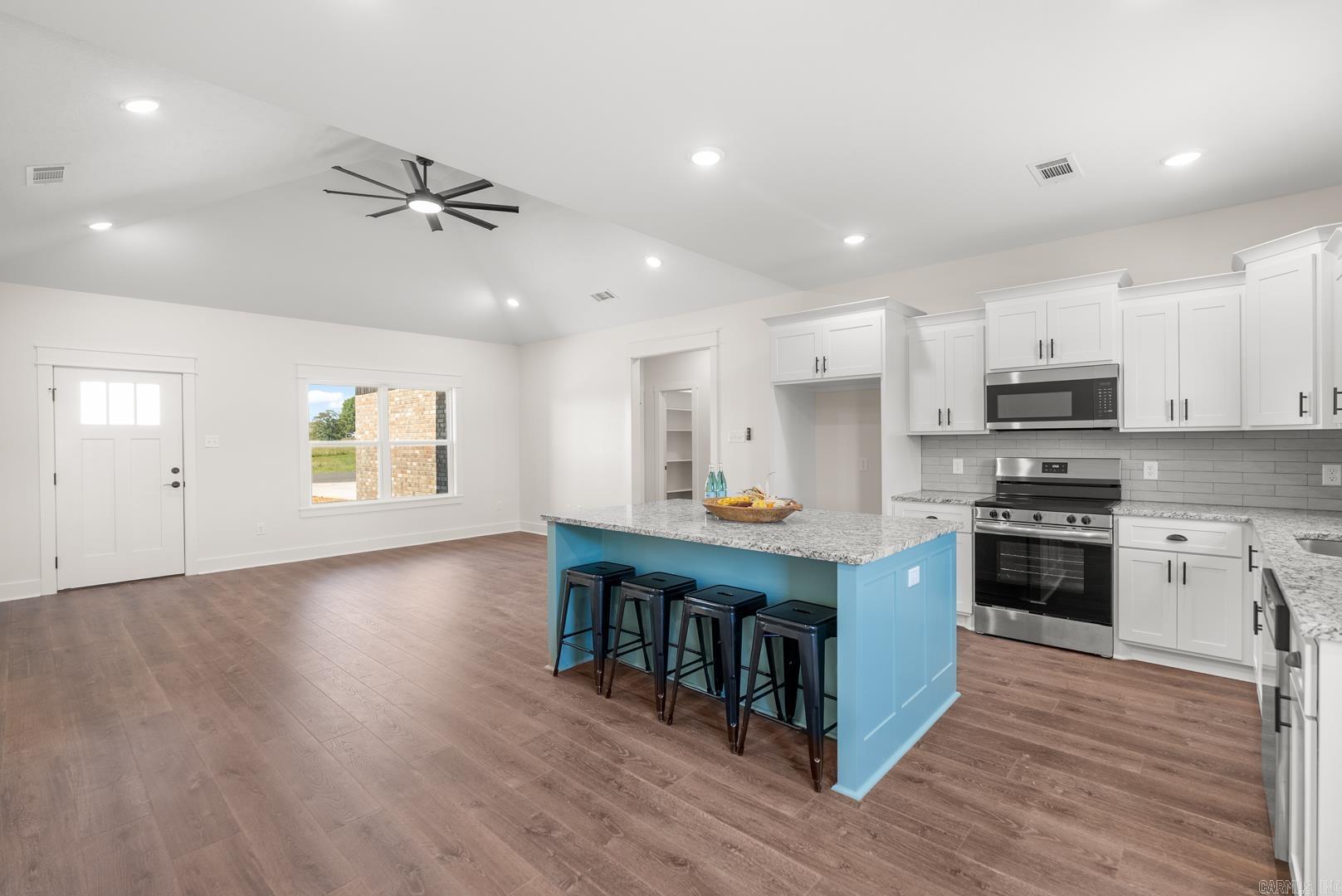 SUMMERLYN SUBDIVISION - Residential