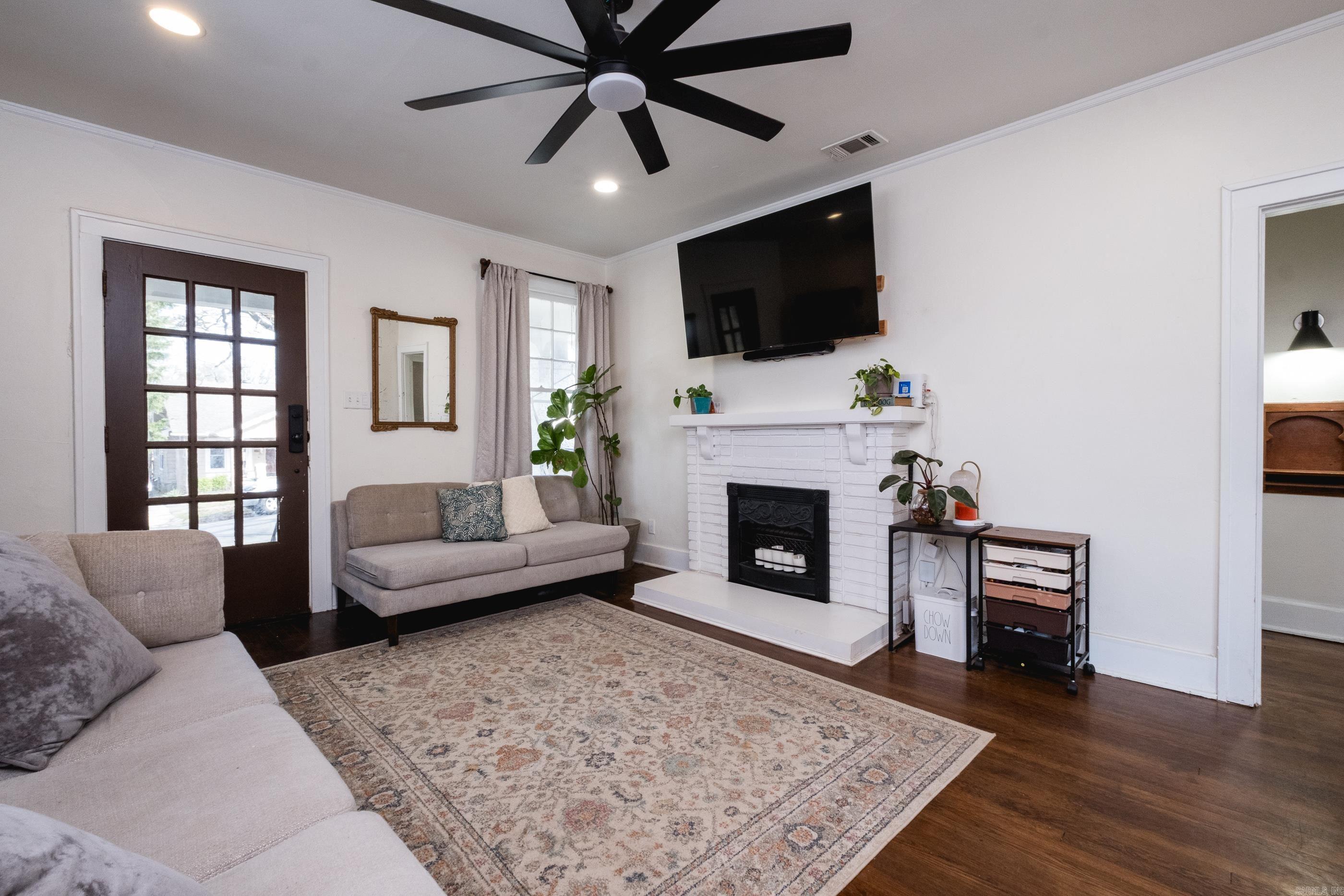 STIFFTS C S - Residential