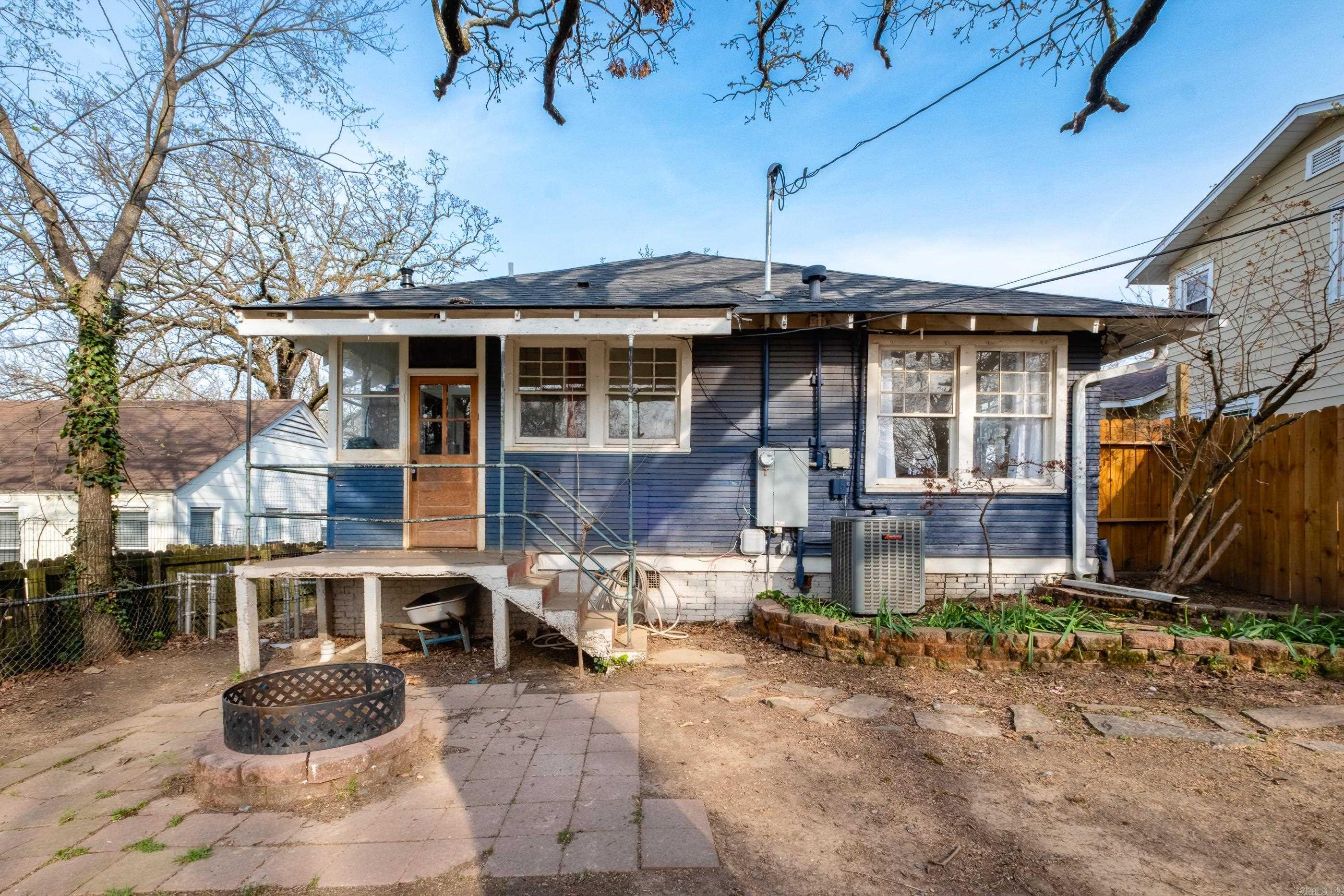 STIFFTS C S - Residential