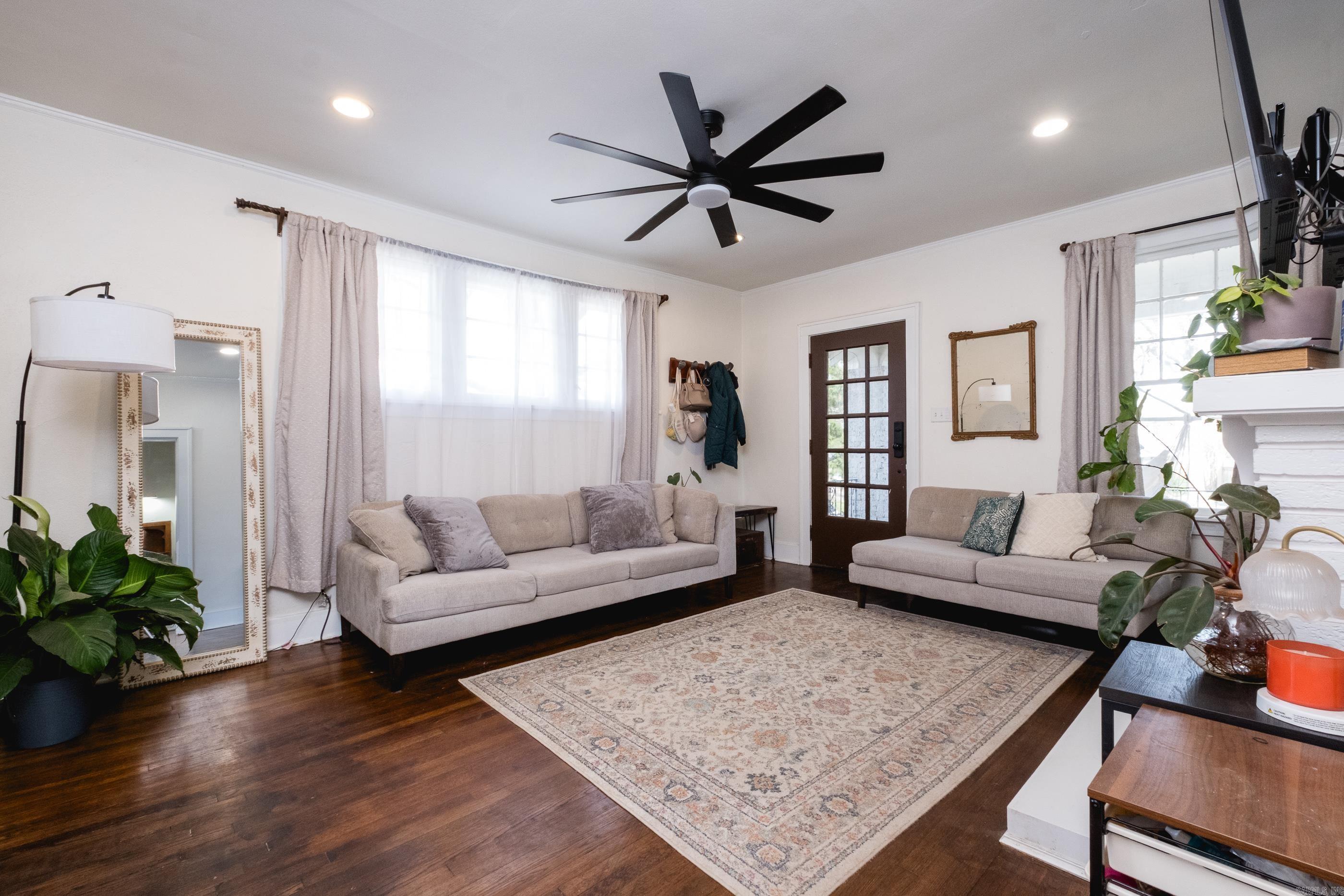 STIFFTS C S - Residential