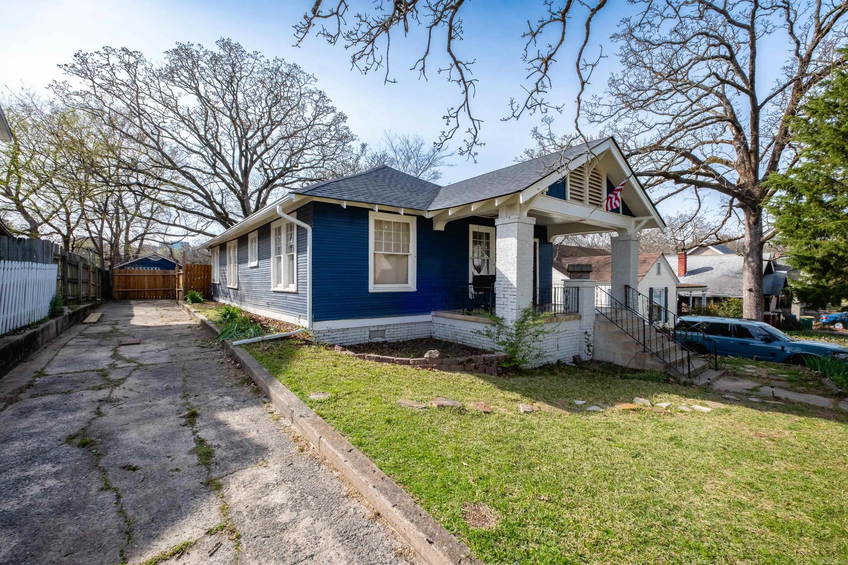 STIFFTS C S - Residential