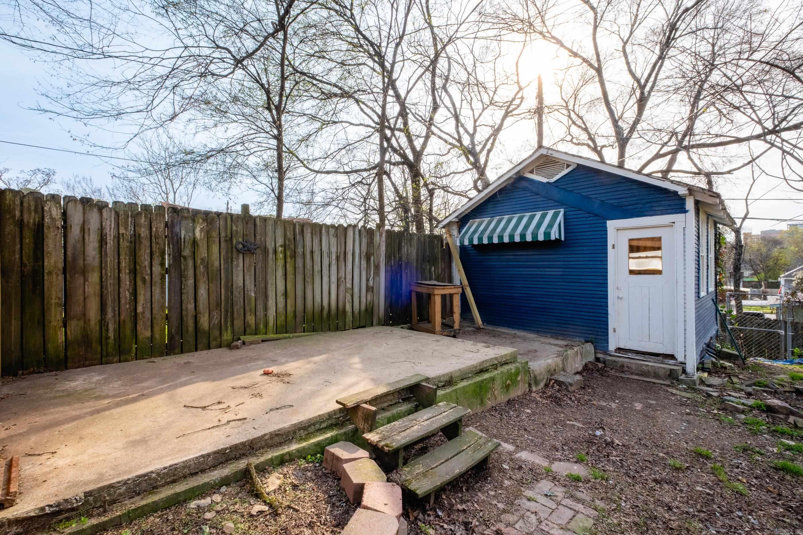 STIFFTS C S - Residential