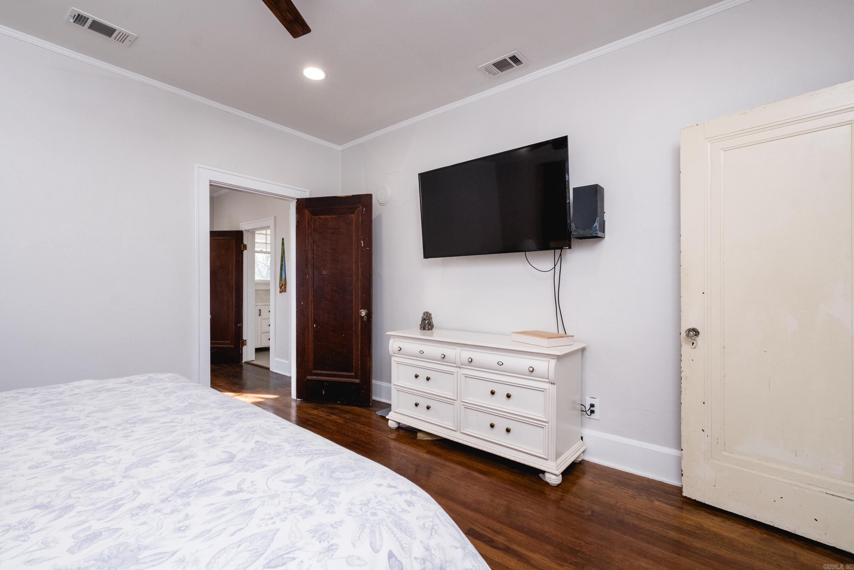 STIFFTS C S - Residential