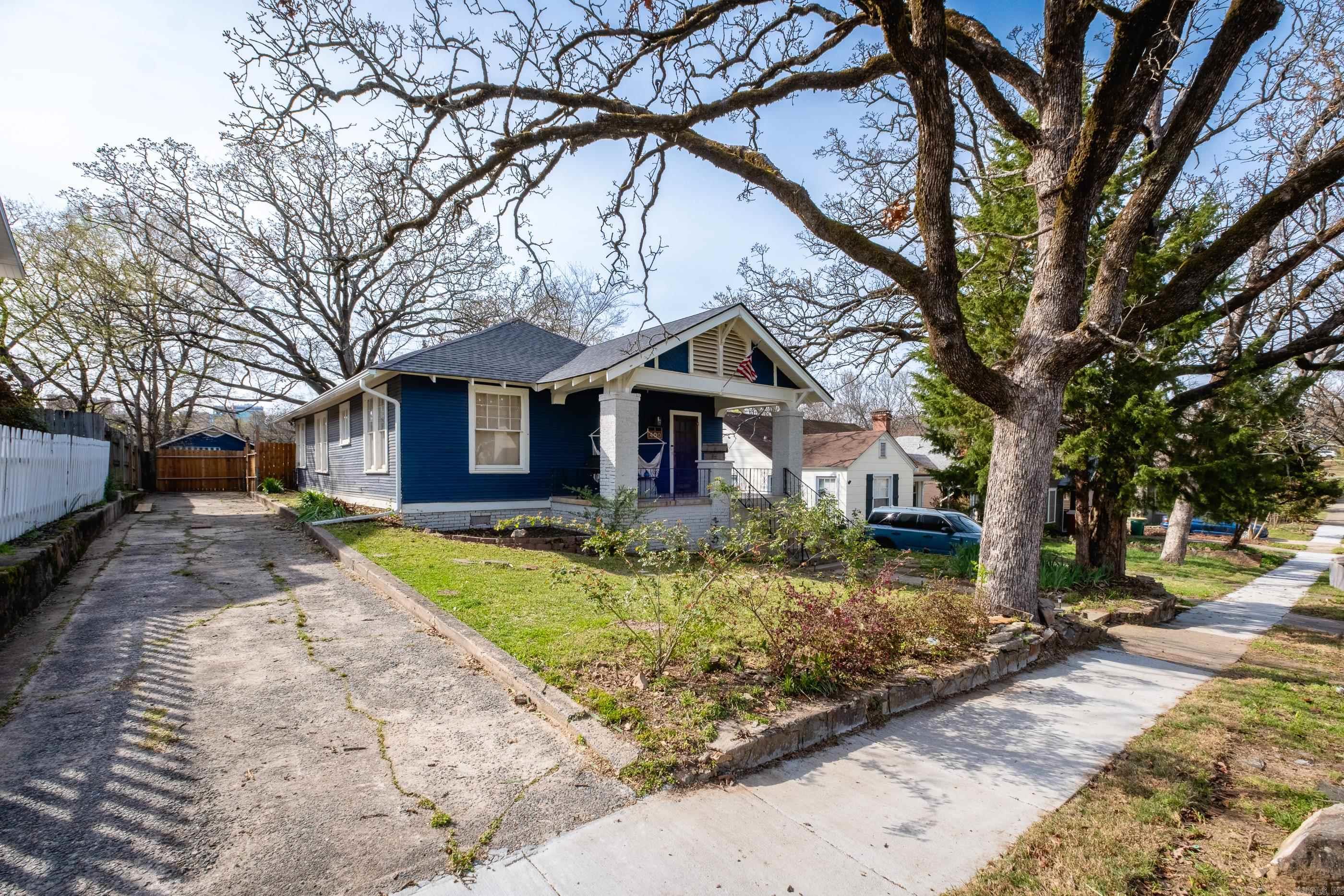 STIFFTS C S - Residential