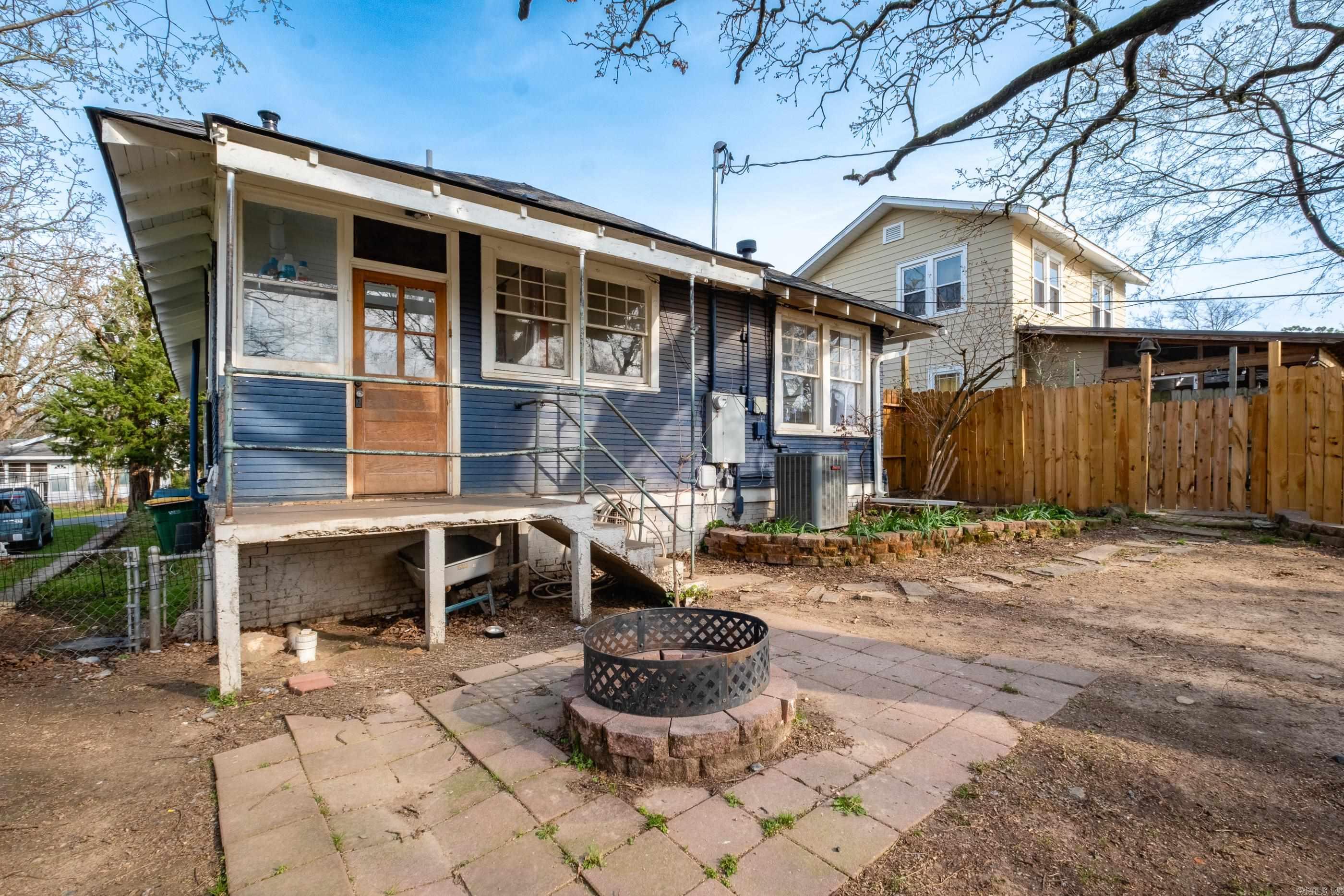 STIFFTS C S - Residential