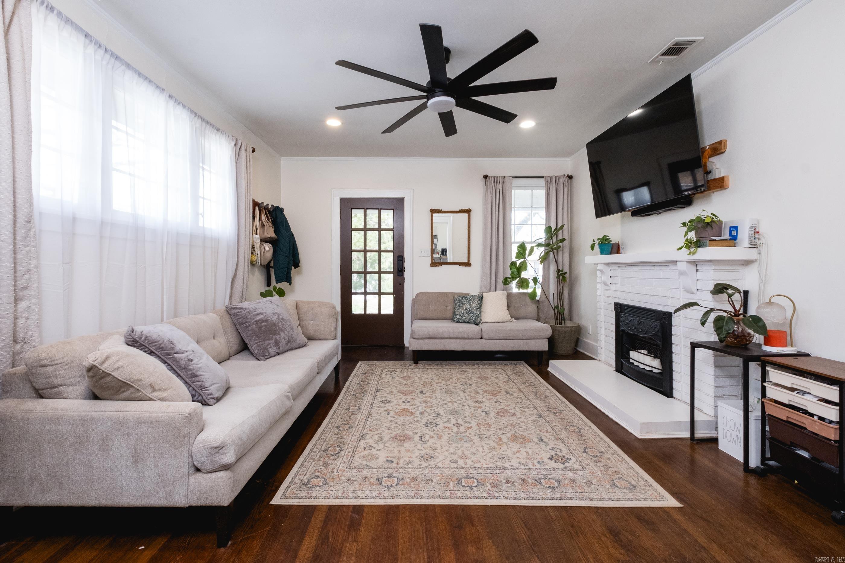 STIFFTS C S - Residential