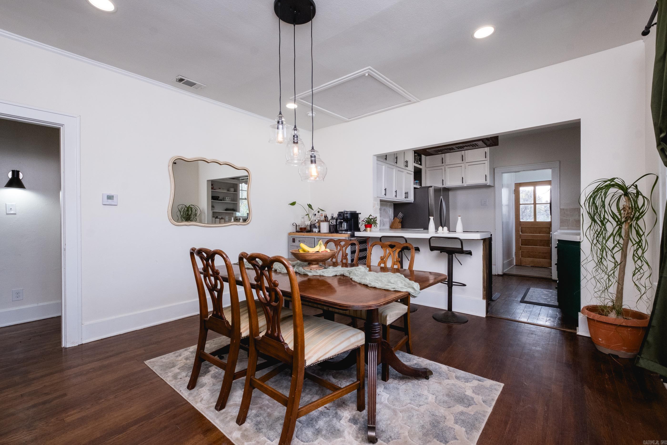 STIFFTS C S - Residential