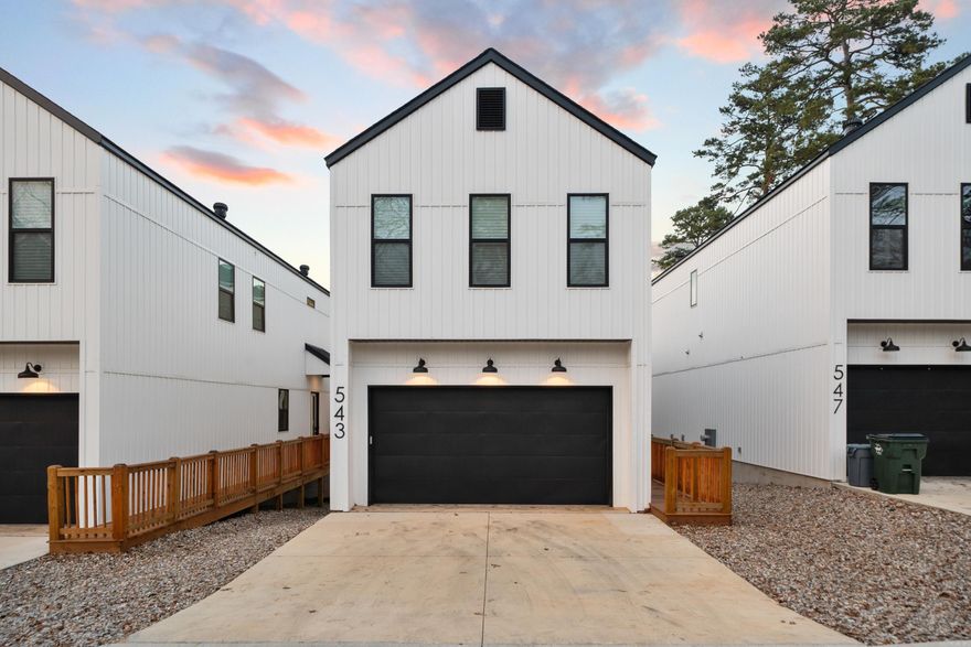 **Stunning Lakefront Retreat at 531 North Shore Dr., Hot Springs, AR 71913** Welcome to your dream getaway on the picturesque shores of Lake Hamilton! This exquisite property offers an unparalleled blend of serenity and luxury, perfect for both relaxation and entertainment. Enjoy panoramic views of Lake Hamilton from nearly every room in the house, creating a tranquil atmosphere that invites you to unwind. The open-concept design features a generous living room with large windows, allowing natural light to flood the space while showcasing the stunning lake scenery. The fully-equipped kitchen boasts stainless steel appliances, quartz countertops, and ample storage, making it a chef's delight for preparing meals and entertaining guests. This home includes multiple well-appointed bedrooms, each designed for comfort, with plush furnishings and beautiful views, ensuring restful nights. Step outside to your private deck, ideal for summer barbecues, morning coffee, or simply soaking up the sun. A well-maintained lawn leads directly to the lake, perfect for swimming, fishing, or boating. Ample parking space, Ideal for both year-round living and seasonal rentals. NO STR RESTRICTIONS.