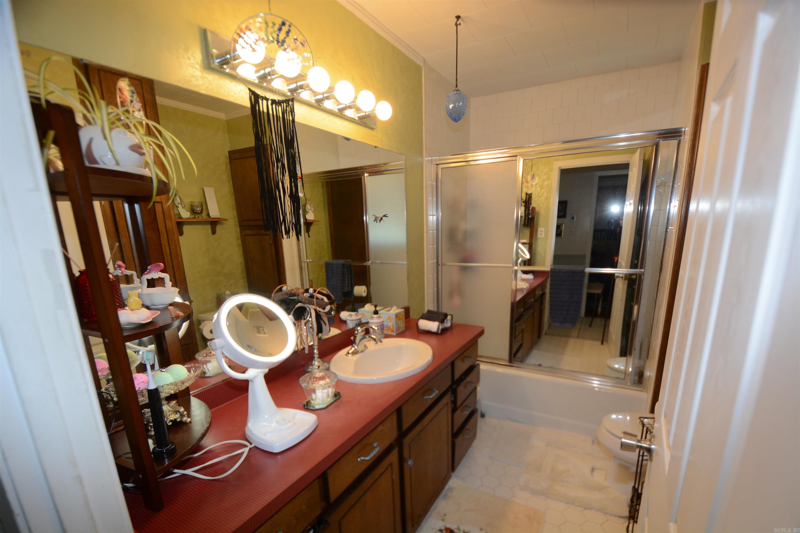 Metes & Bounds - Commercial Sale