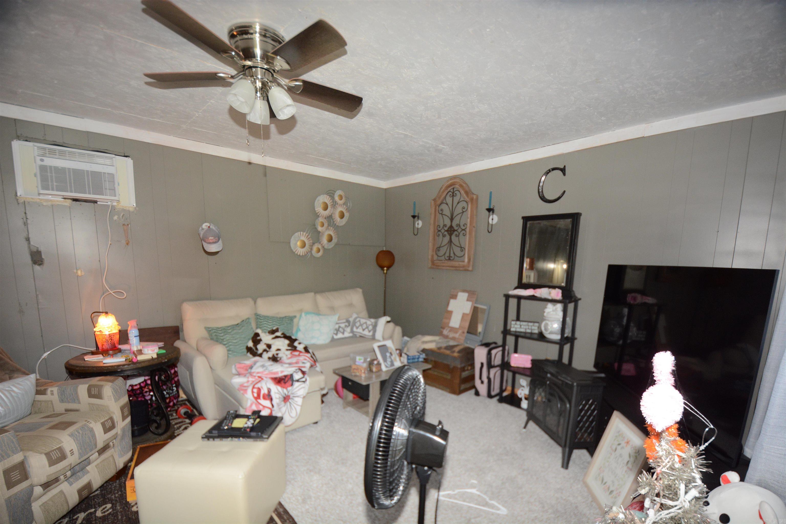 Metes & Bounds - Commercial Sale