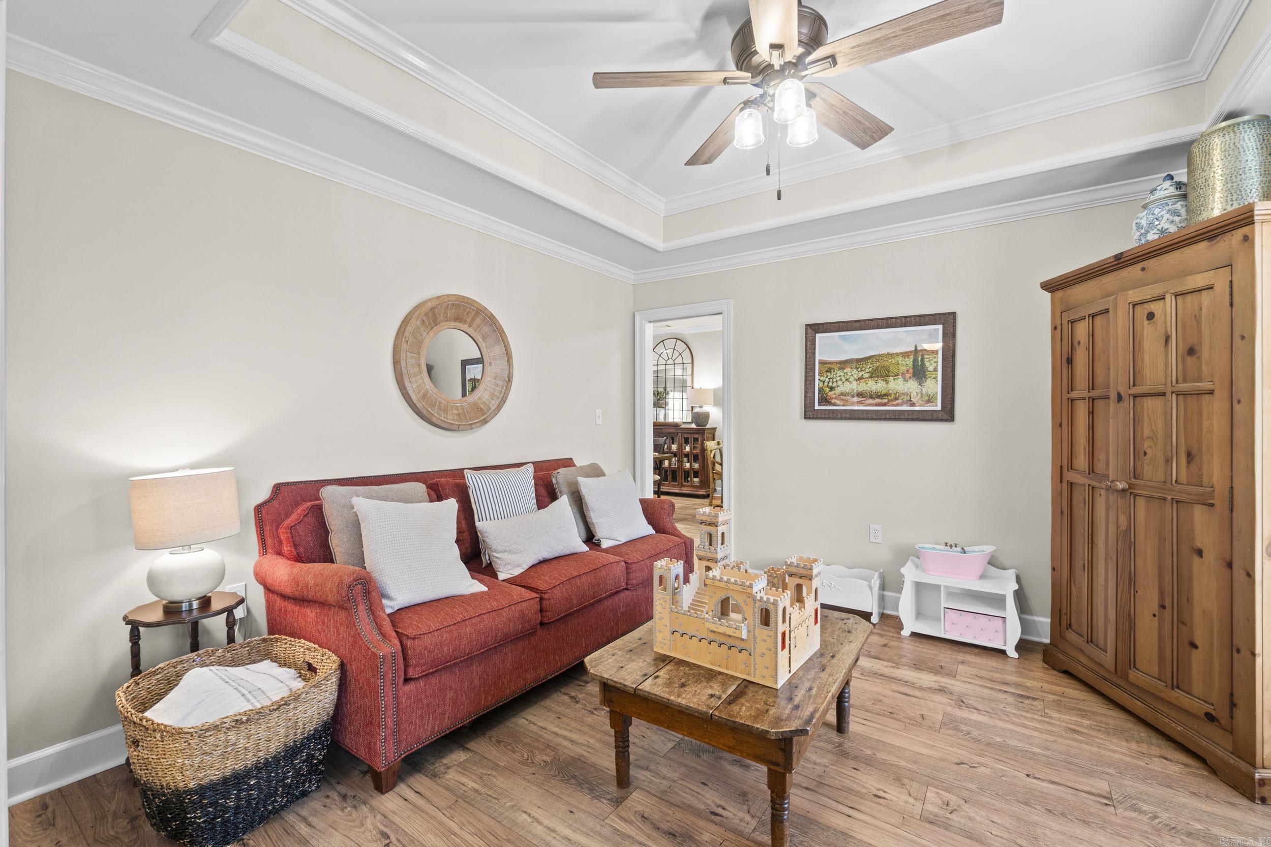 RIVER OAKS - Residential