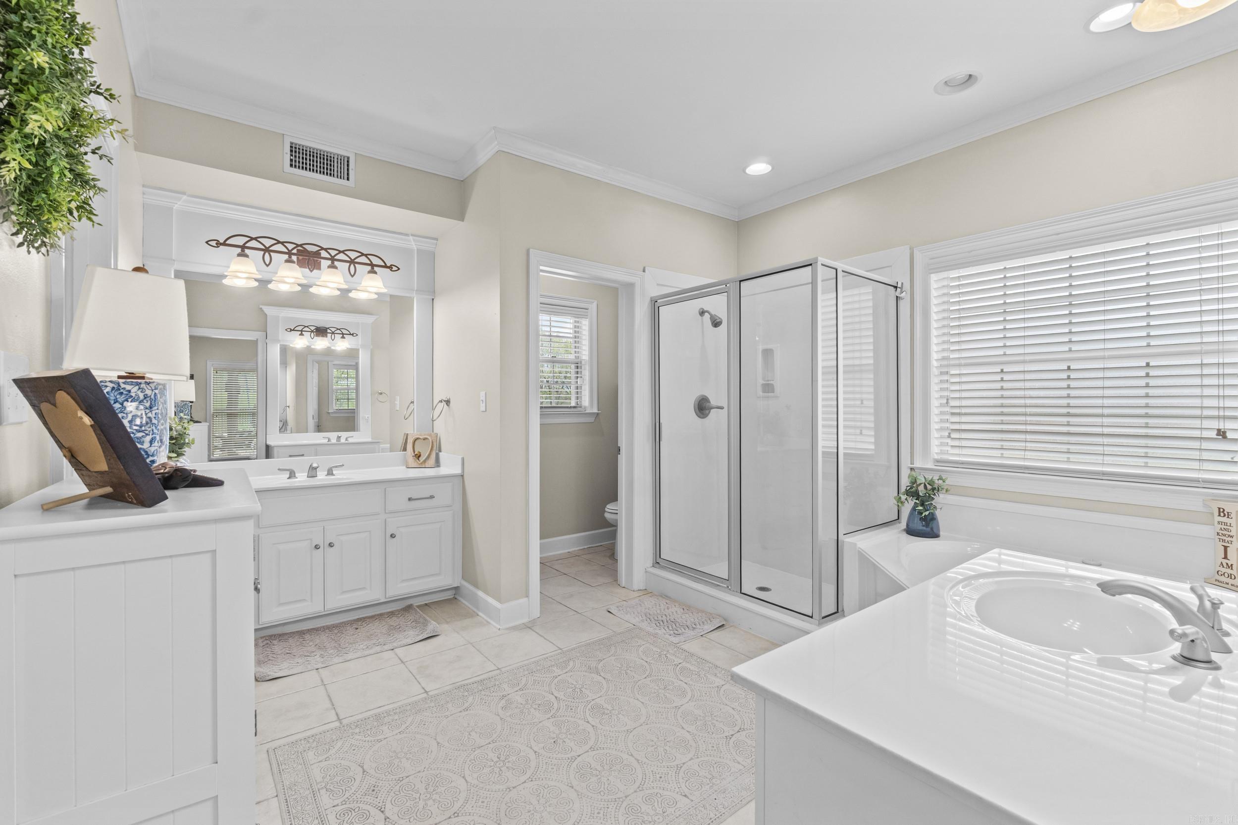 RIVER OAKS - Residential