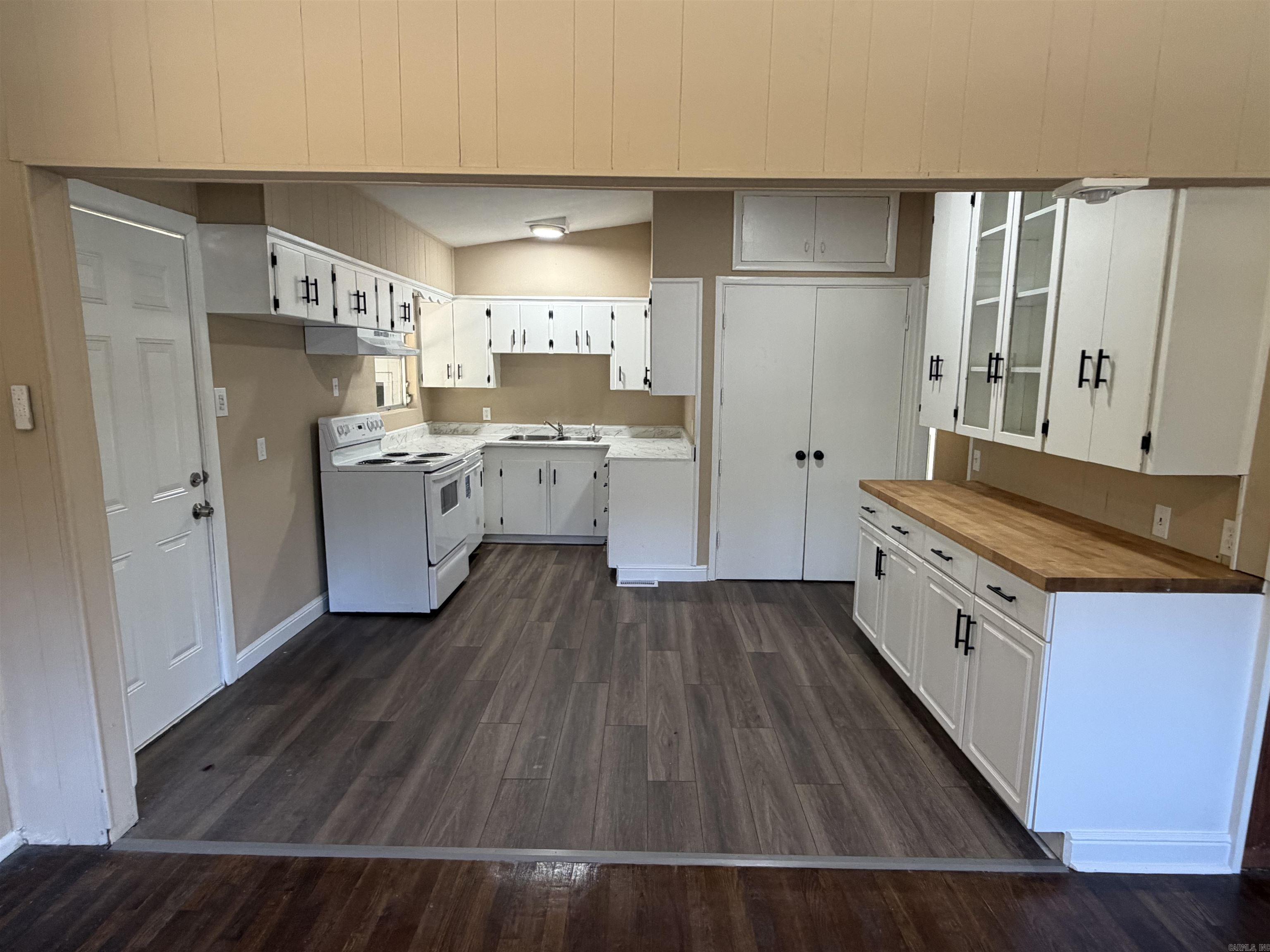 Broadmoor - Residential Lease