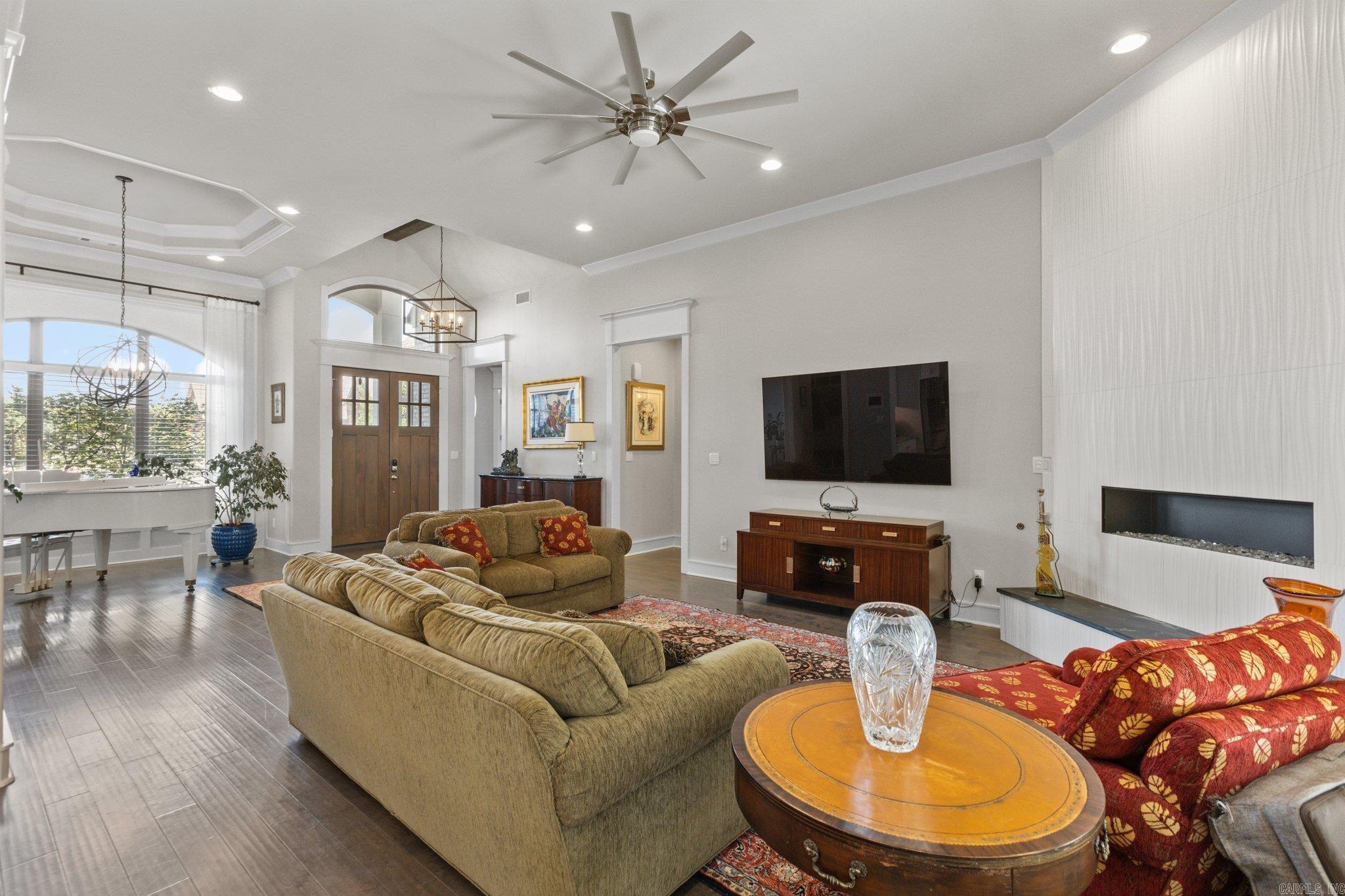 CHENAL VALLEY "MIRABEL COURT" - Residential