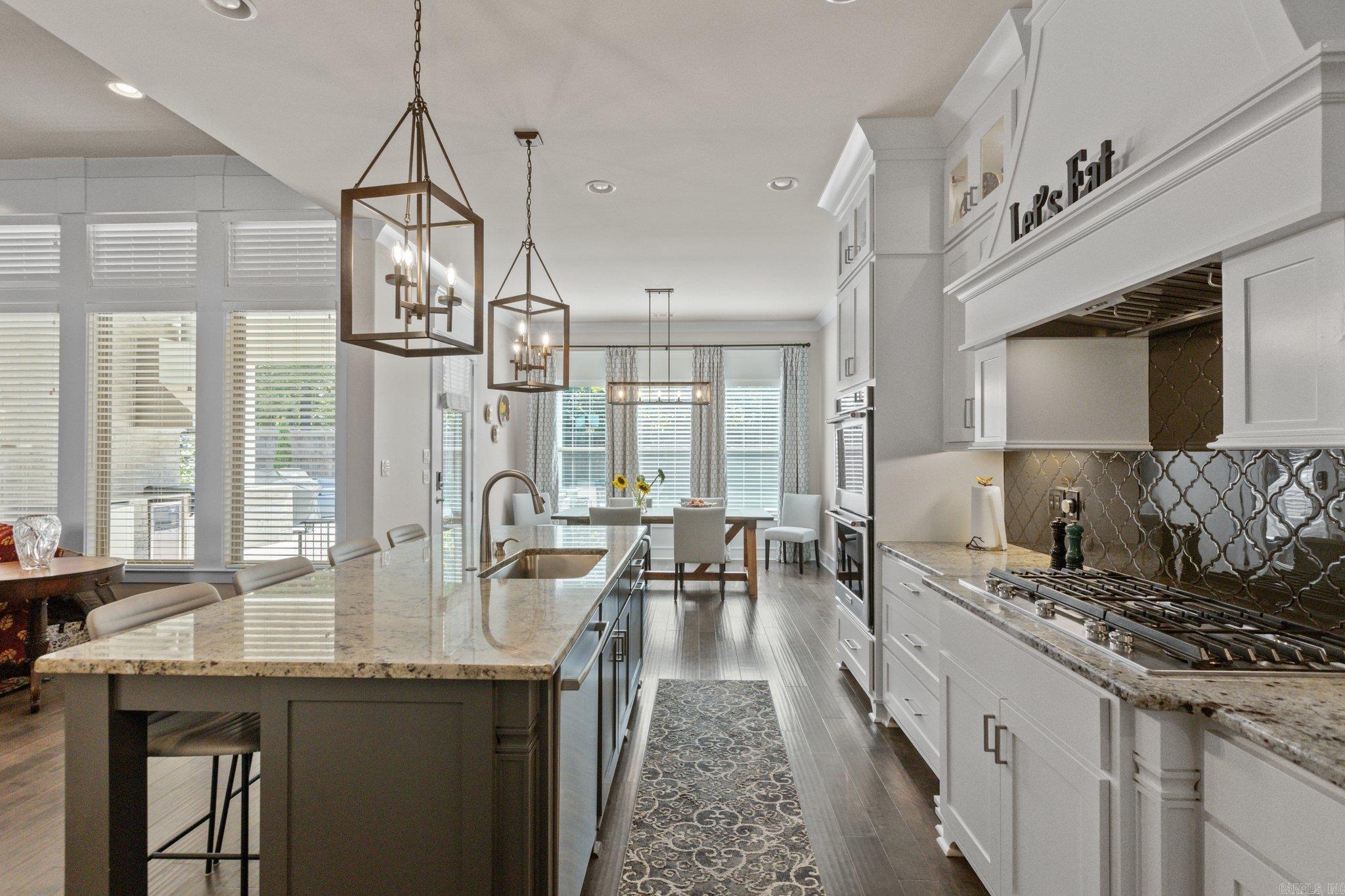 CHENAL VALLEY "MIRABEL COURT" - Residential