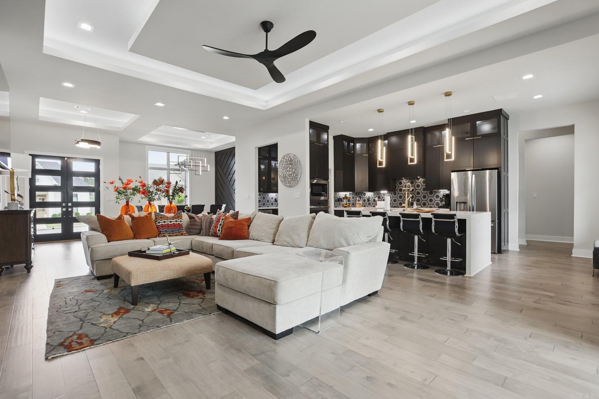 CHENAL VALLEY "CAUREL COURT" - Residential